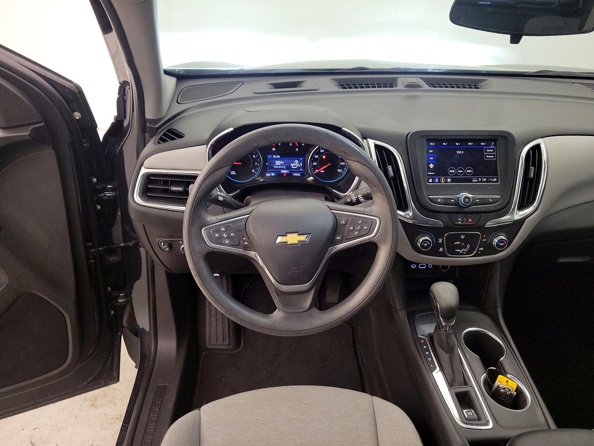 Thumbnail: 2023 Chevrolet Equinox - 10