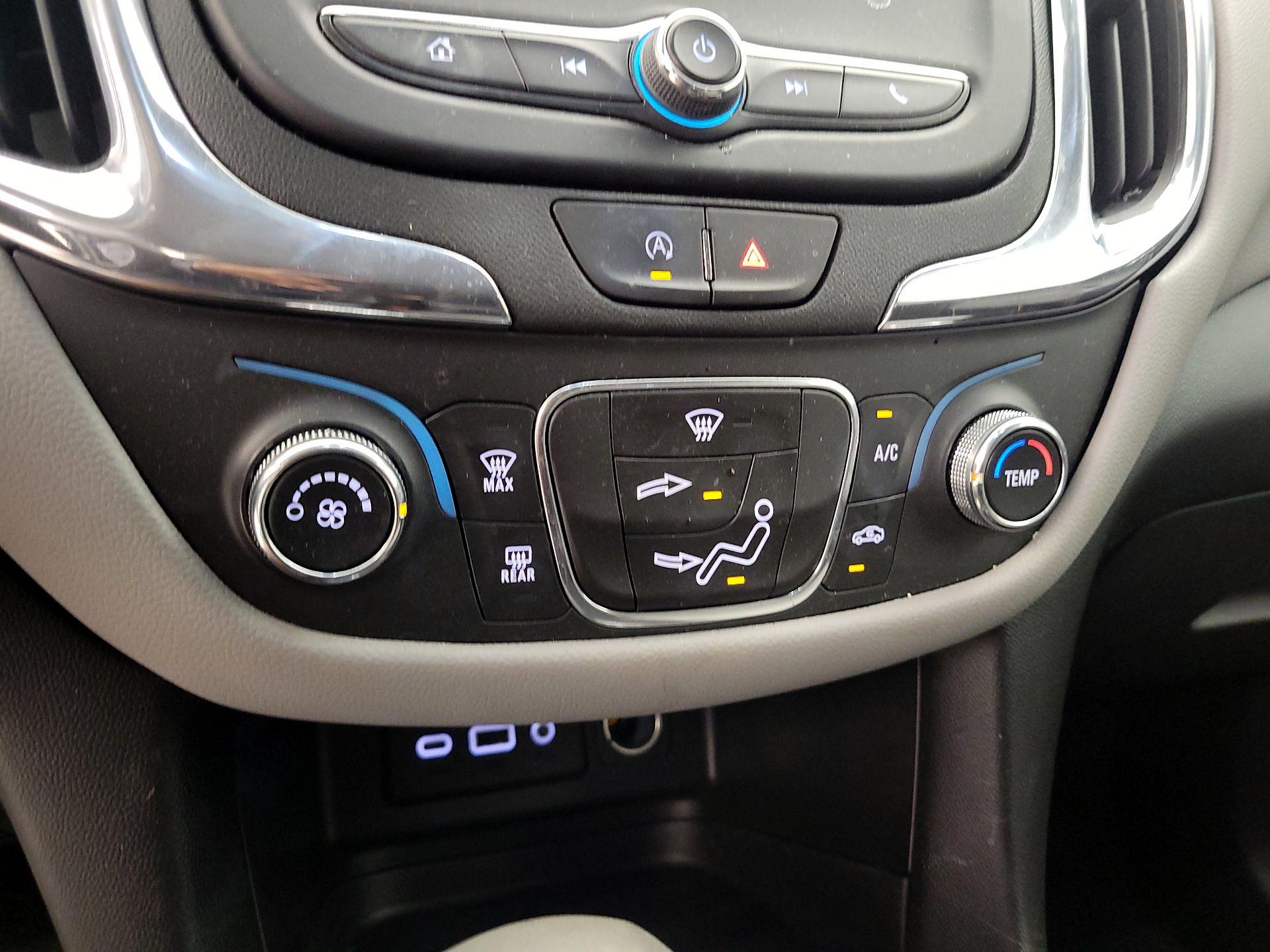 Thumbnail: 2023 Chevrolet Equinox - 15