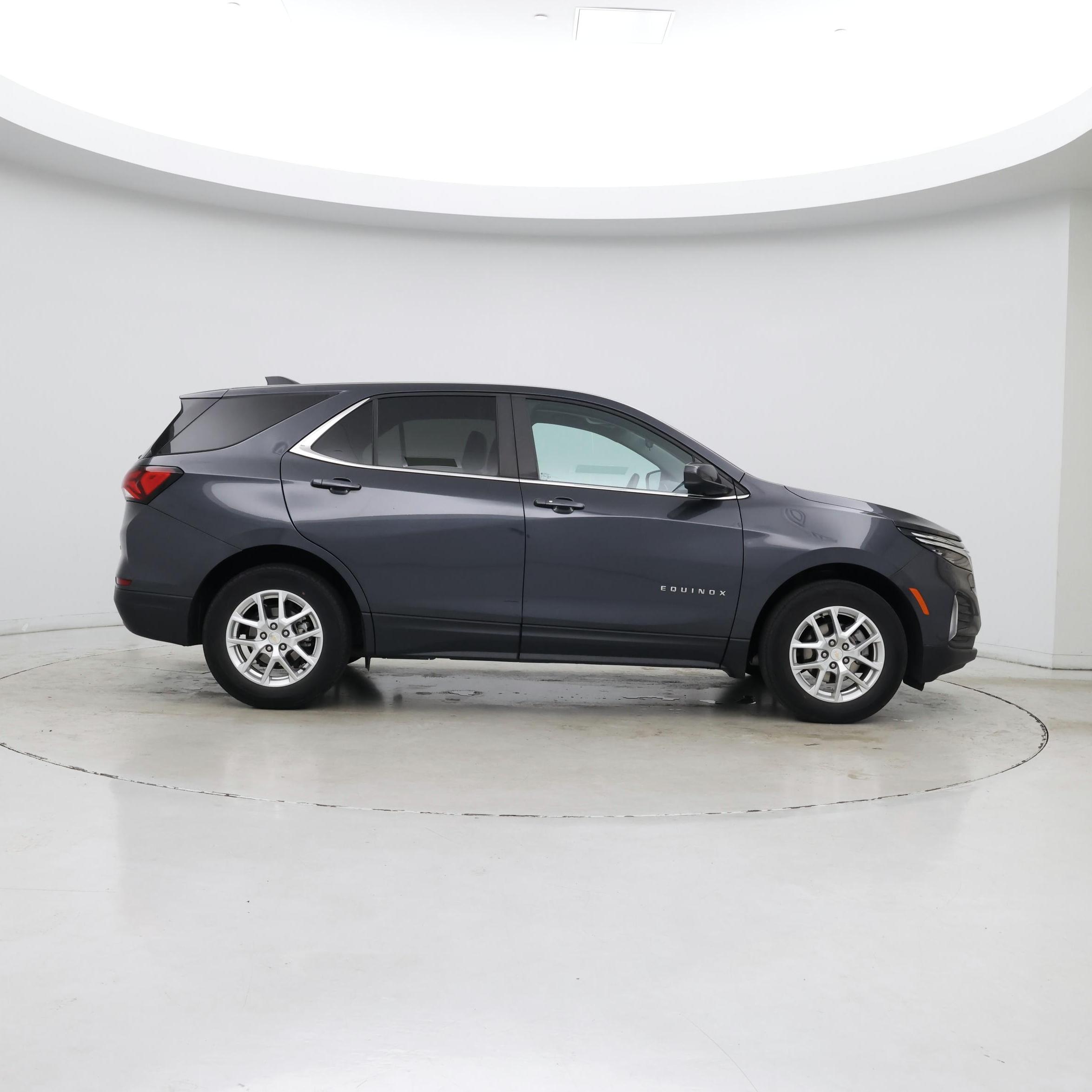 Thumbnail: 2023 Chevrolet Equinox - 7