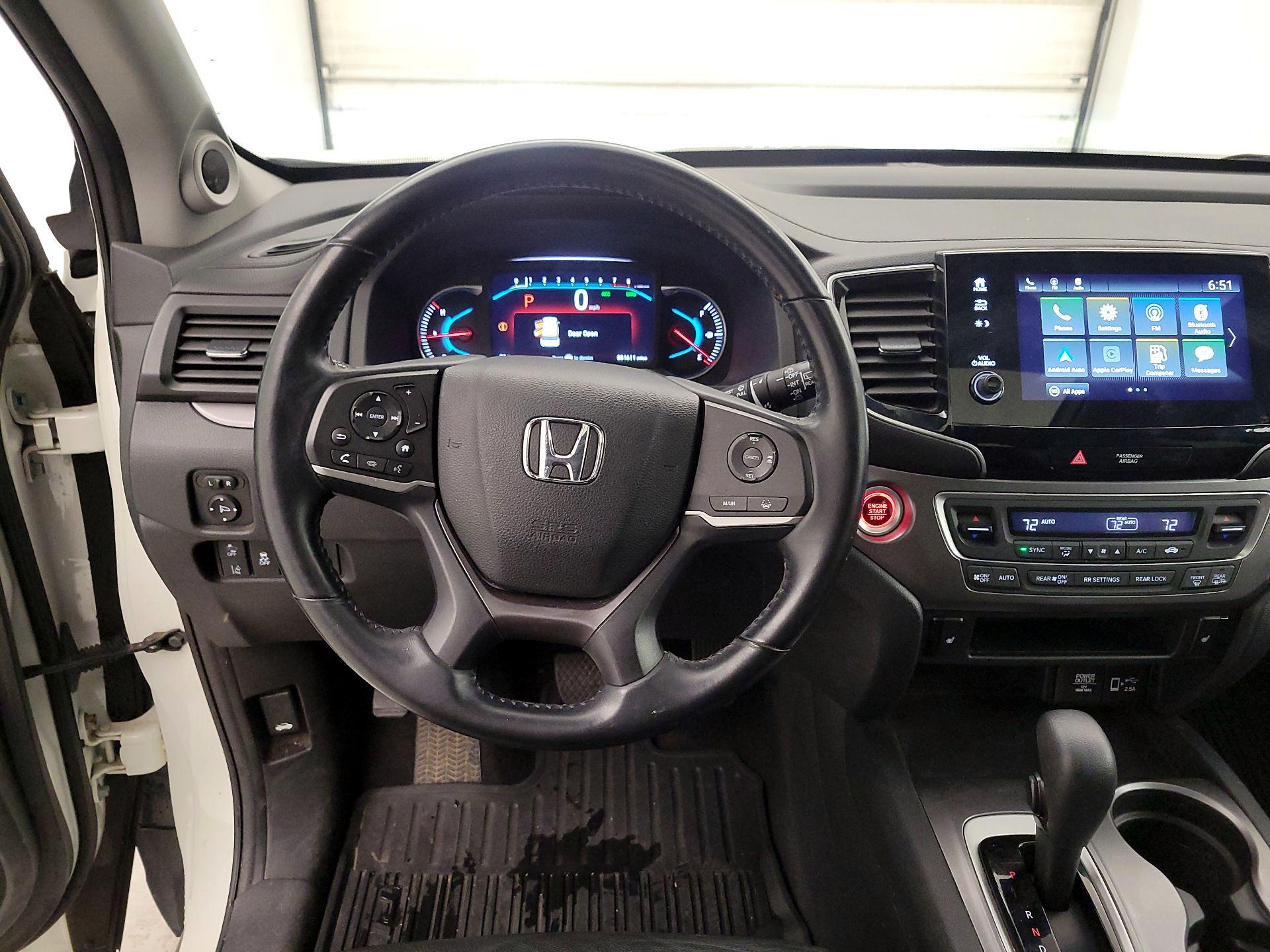 Thumbnail: 2019 Honda Pilot - 10