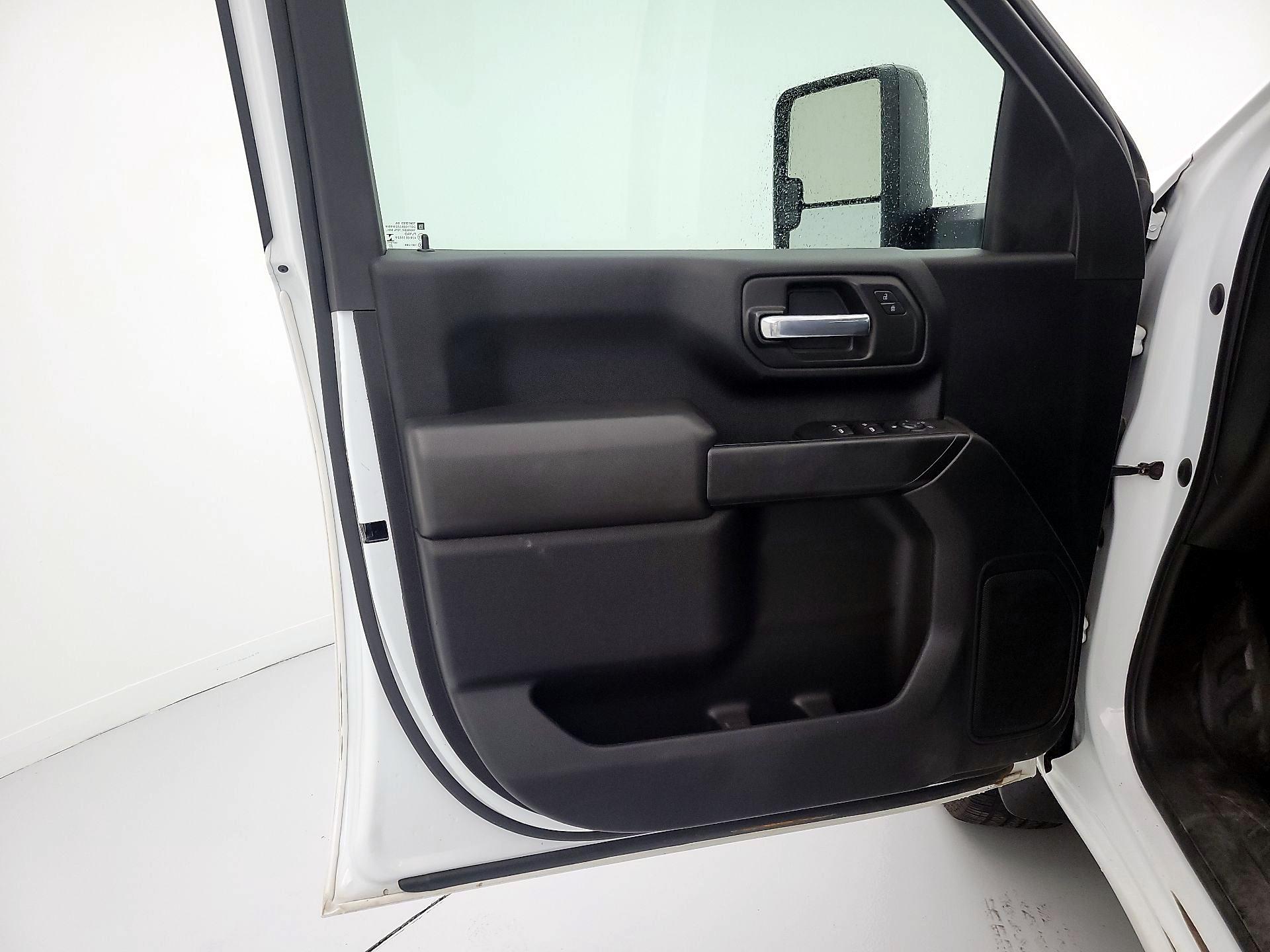 Thumbnail: 2021 Chevrolet Silverado 2500 - 12