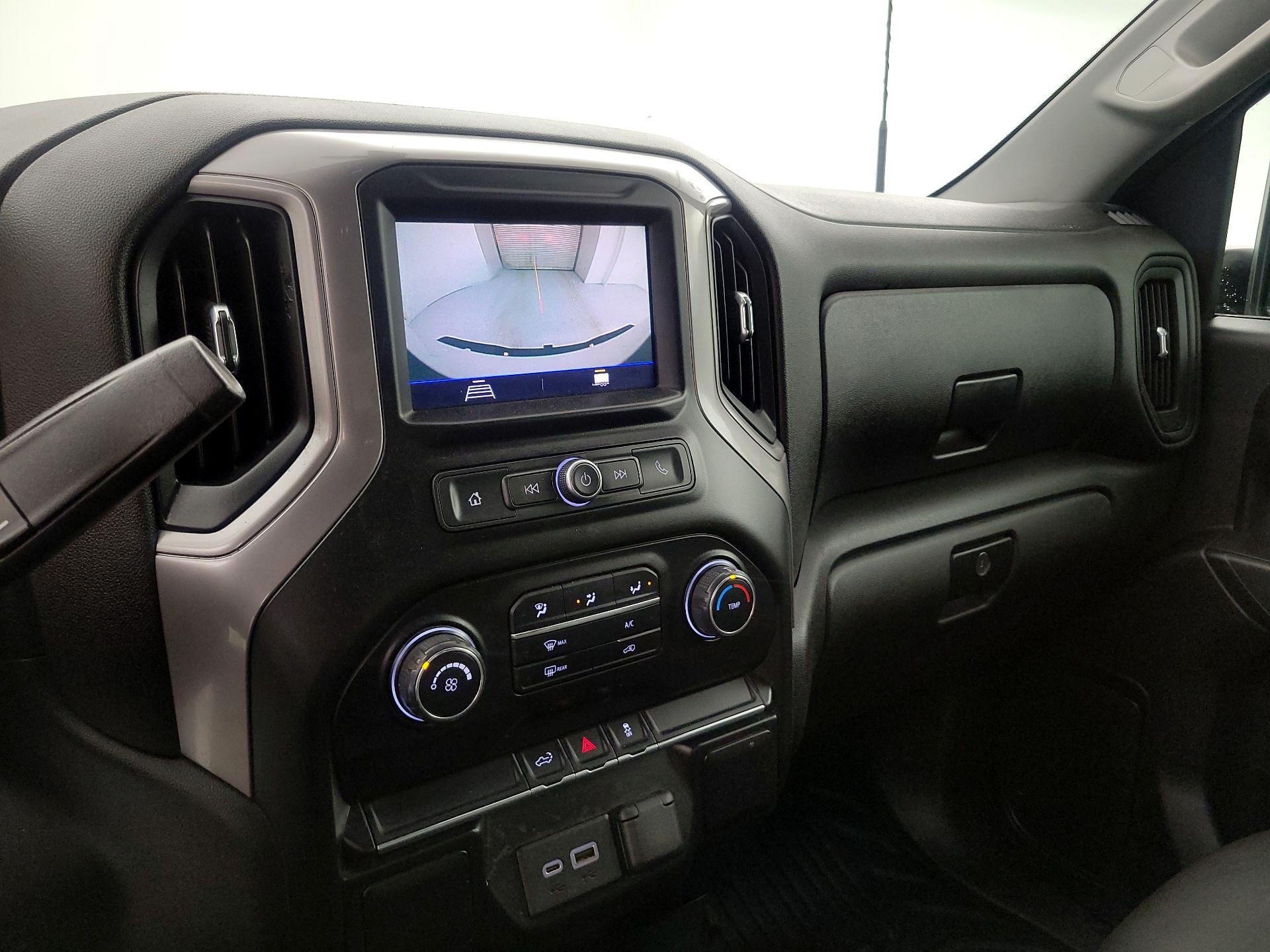 Thumbnail: 2021 Chevrolet Silverado 2500 - 14