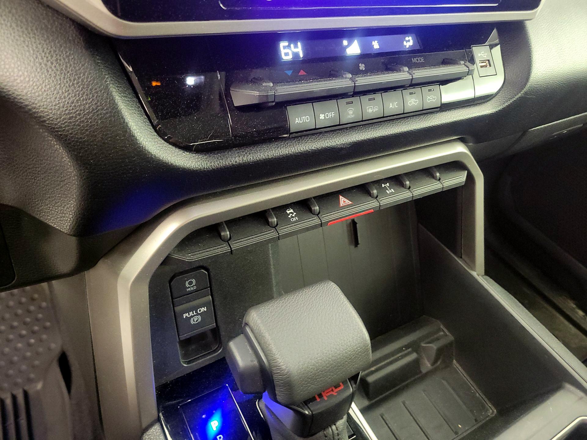 Thumbnail: 2024 Toyota Tundra - 16