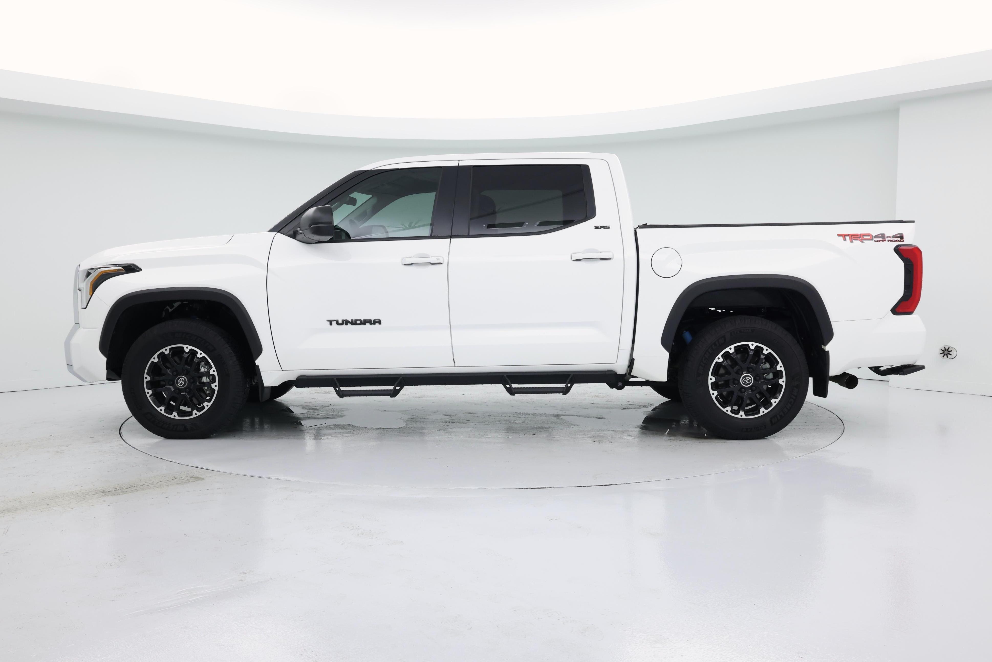 Thumbnail: 2024 Toyota Tundra - 3