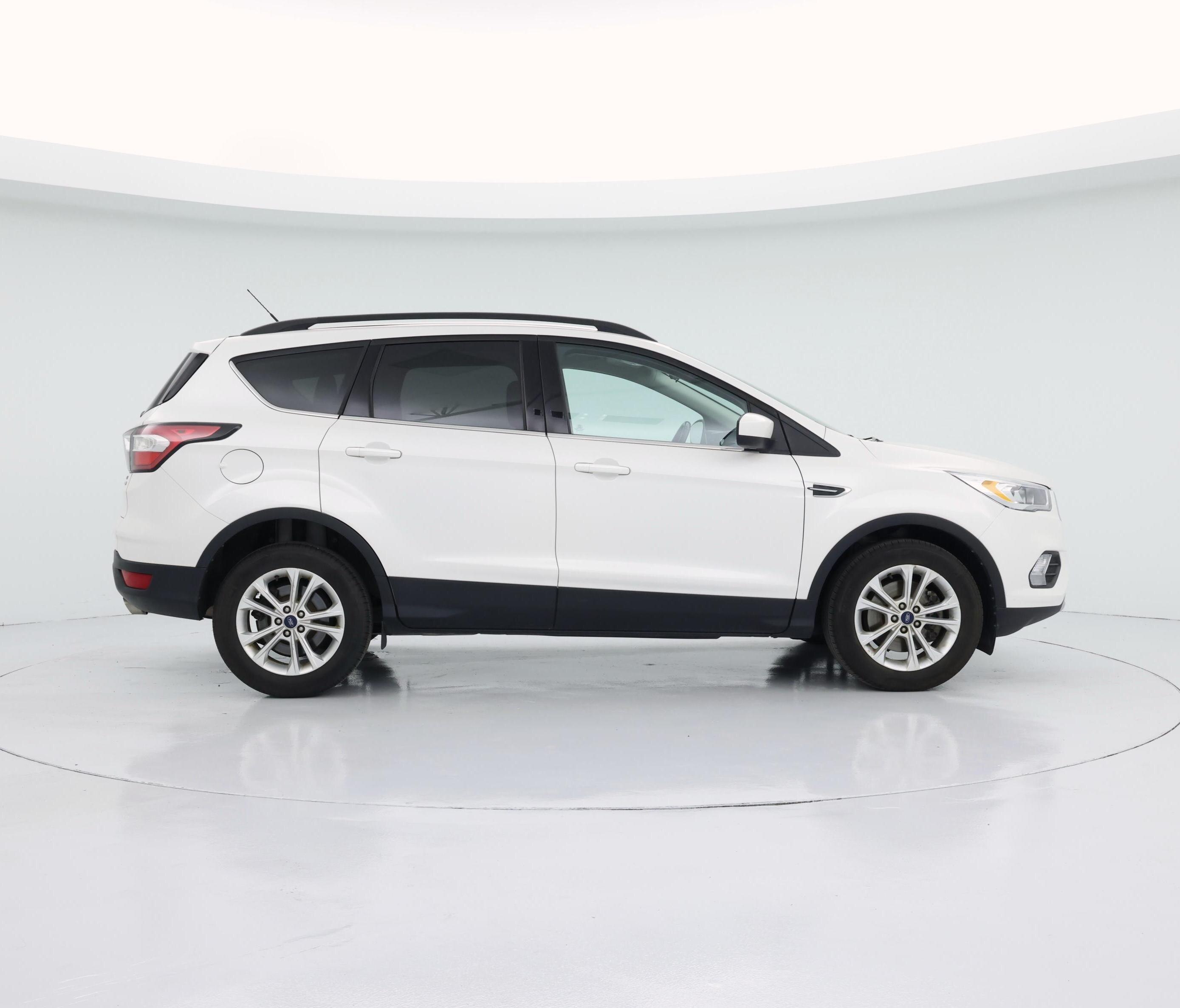 Thumbnail: 2017 Ford Escape - 7