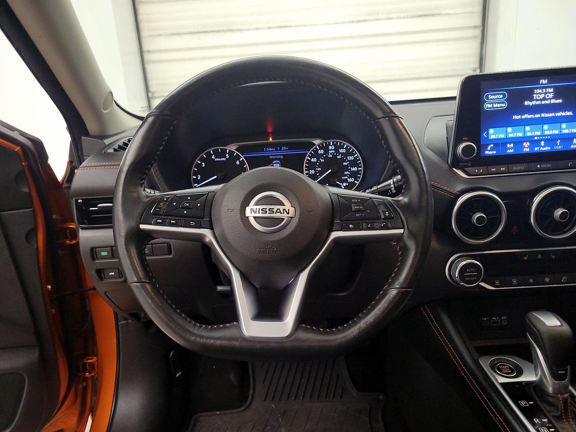 Thumbnail: 2021 Nissan Sentra - 10