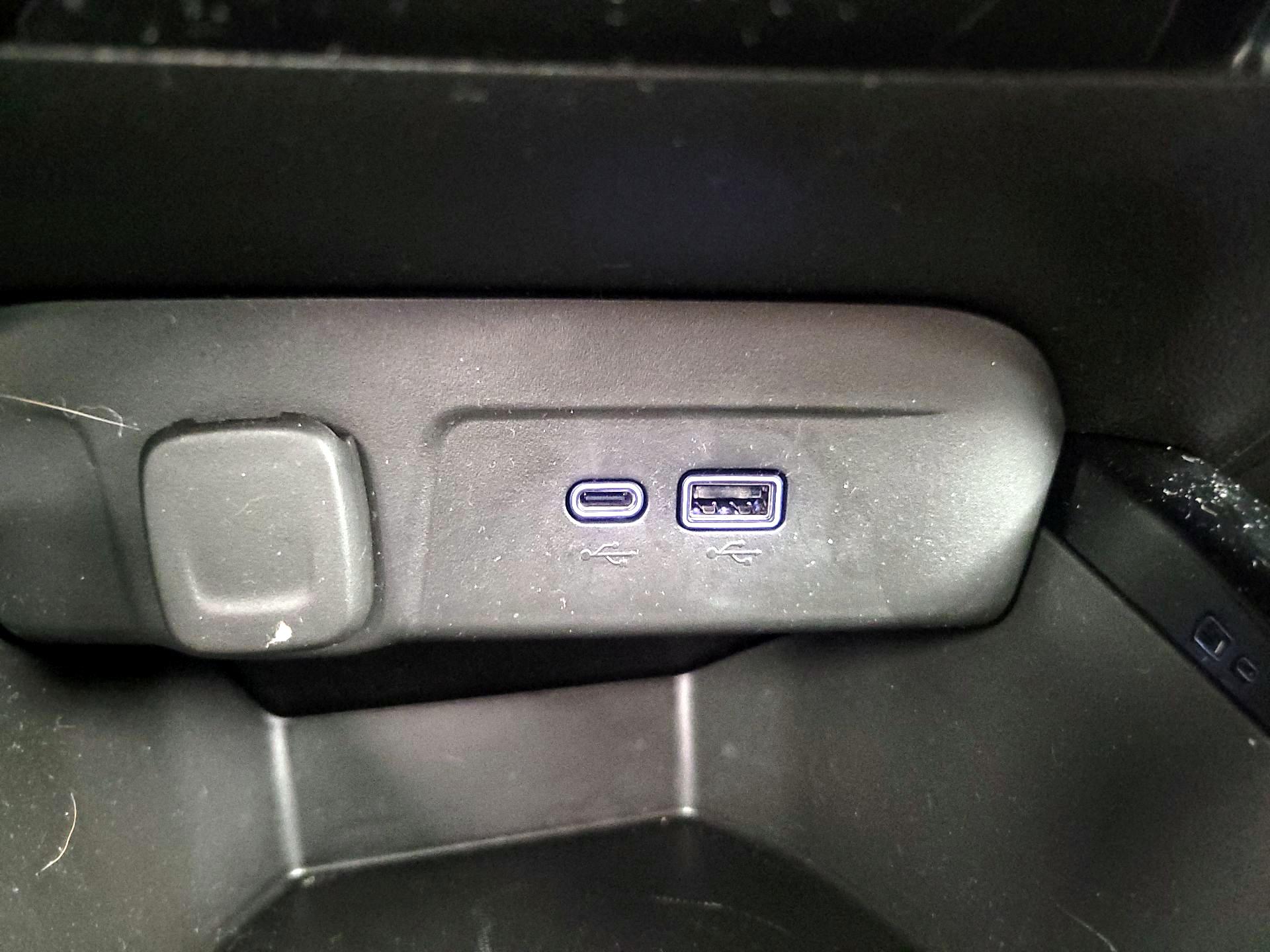 Thumbnail: 2025 Chevrolet Trax - 18