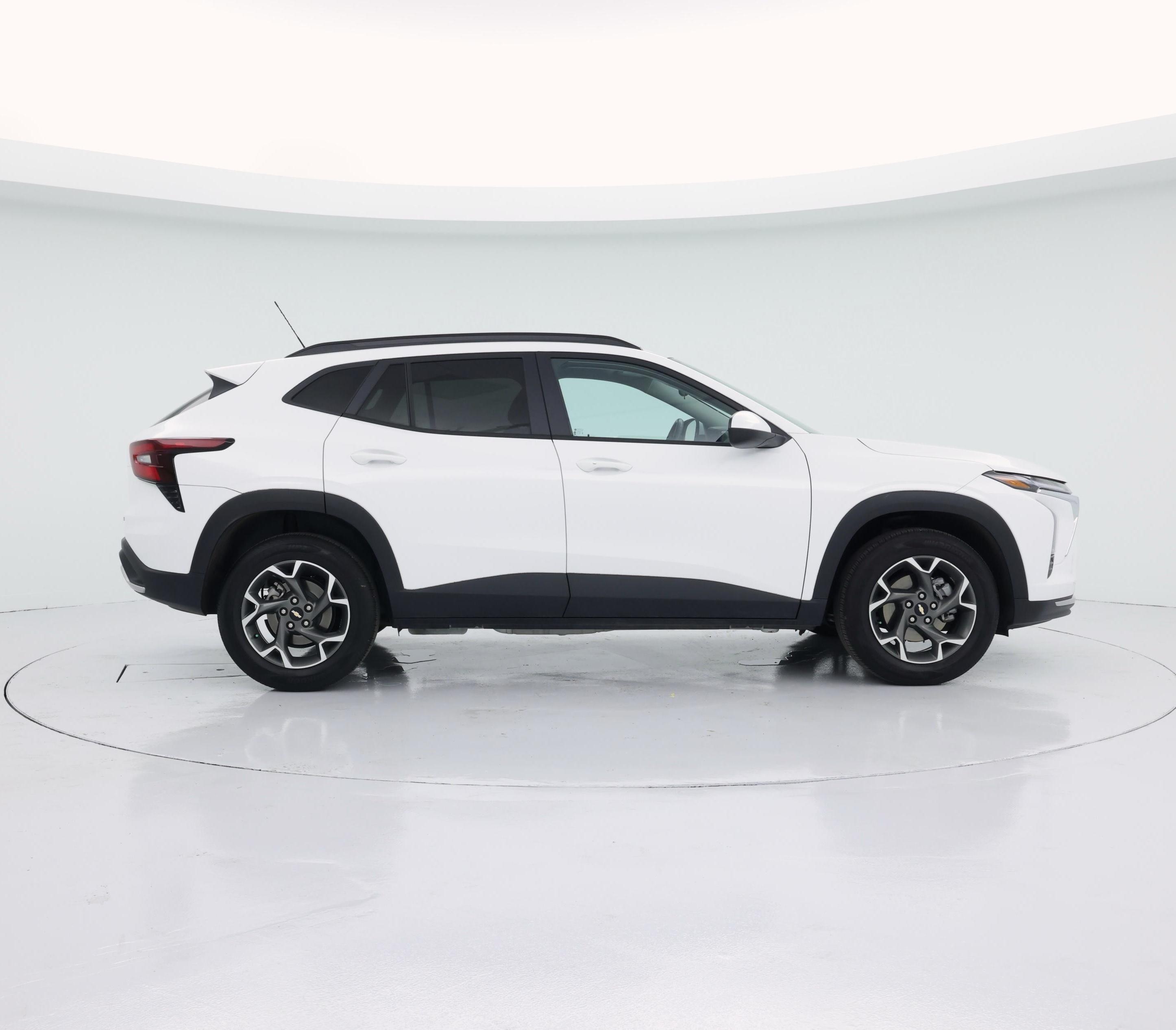 Thumbnail: 2025 Chevrolet Trax - 7