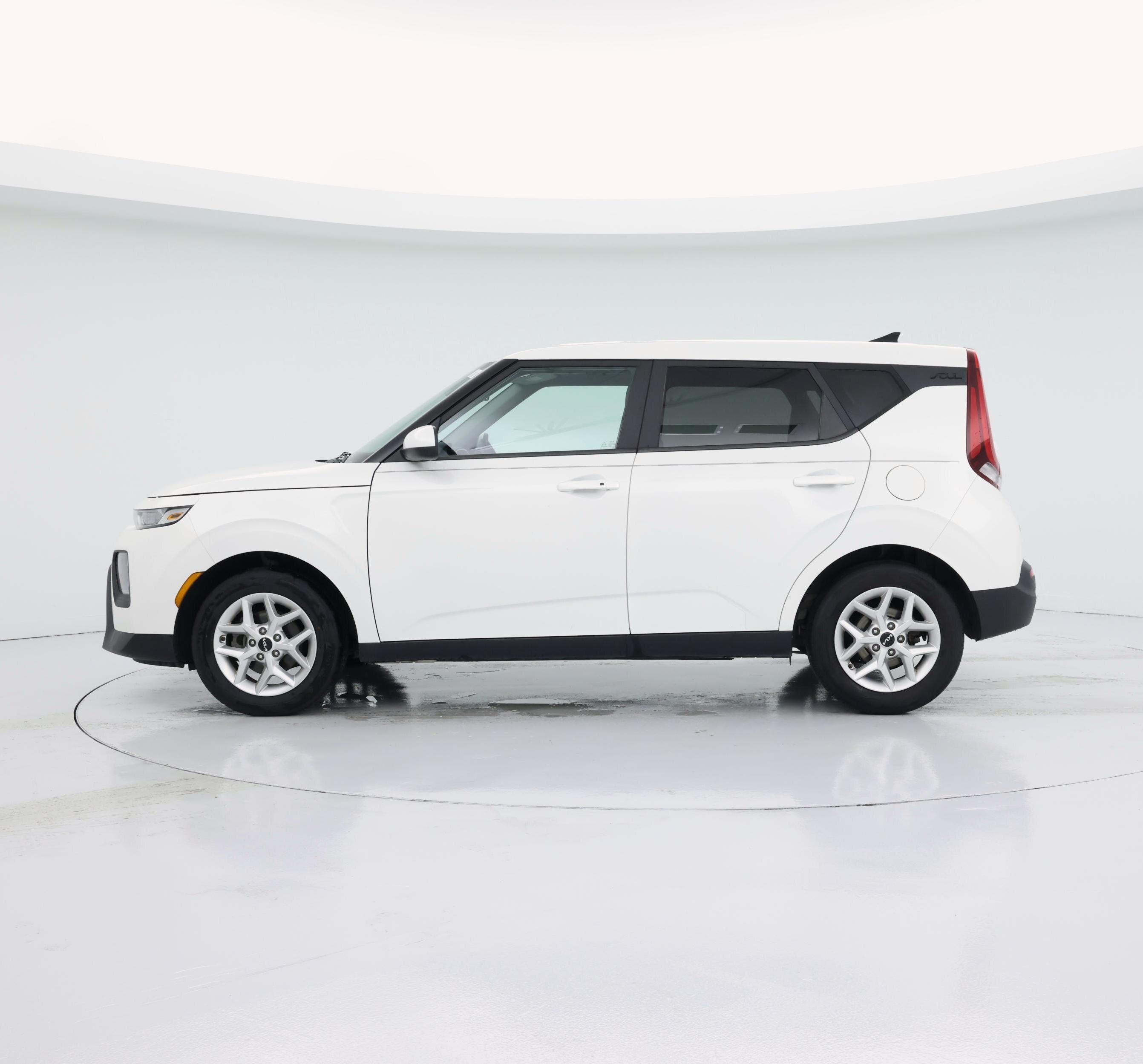 Thumbnail: 2022 Kia Soul - 3