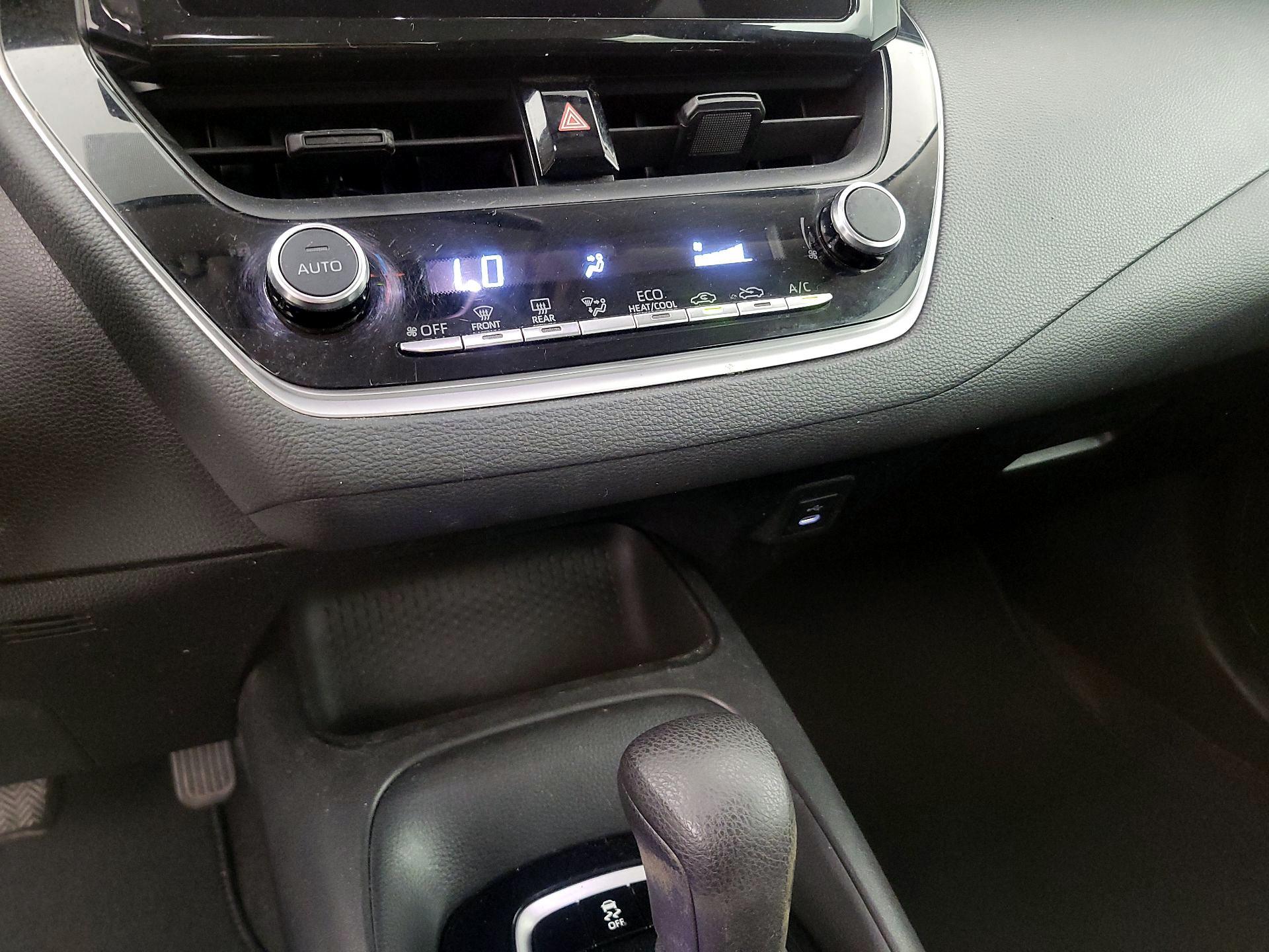 Thumbnail: 2023 Toyota Corolla - 16