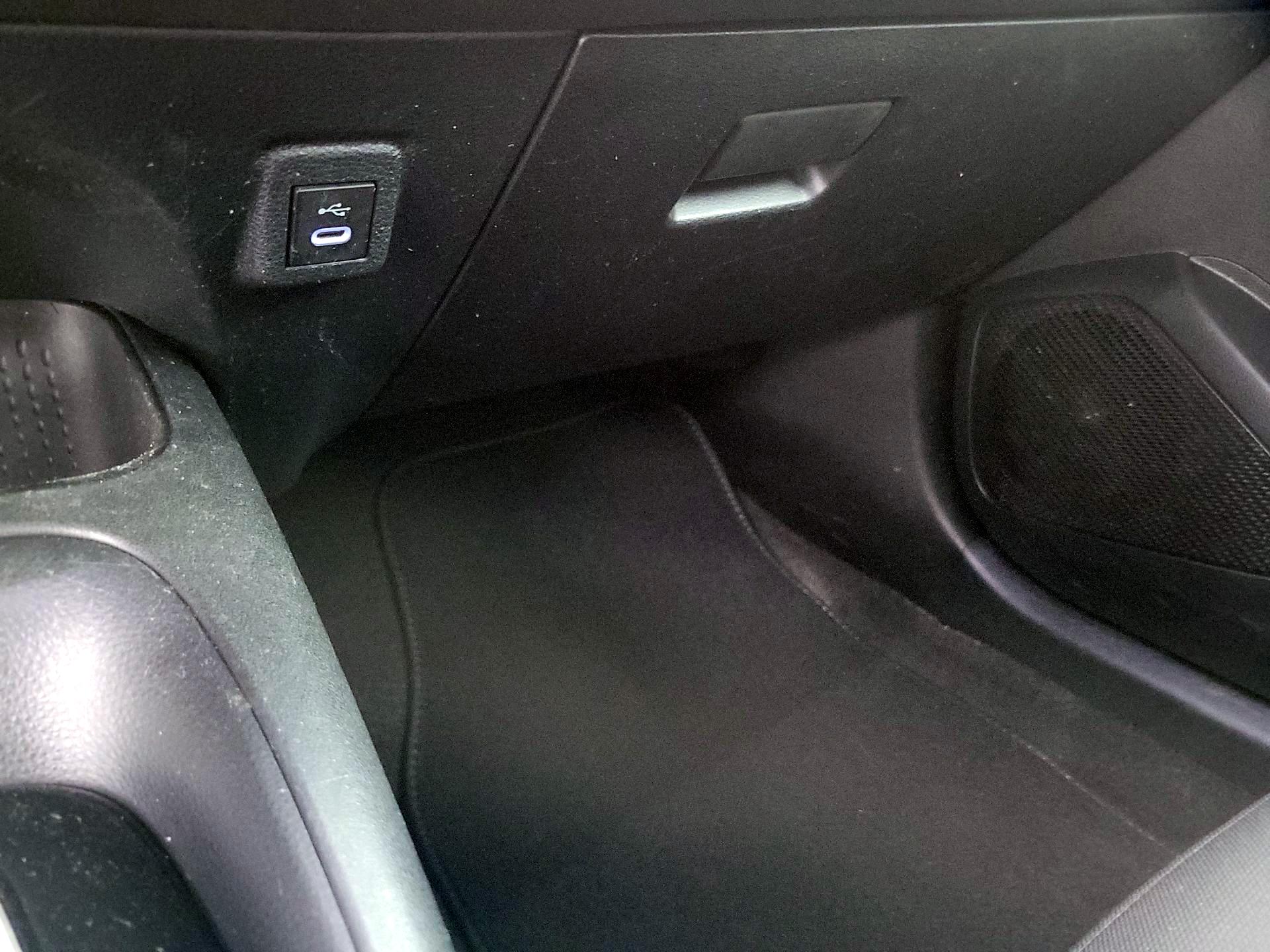 Thumbnail: 2023 Toyota Corolla - 18