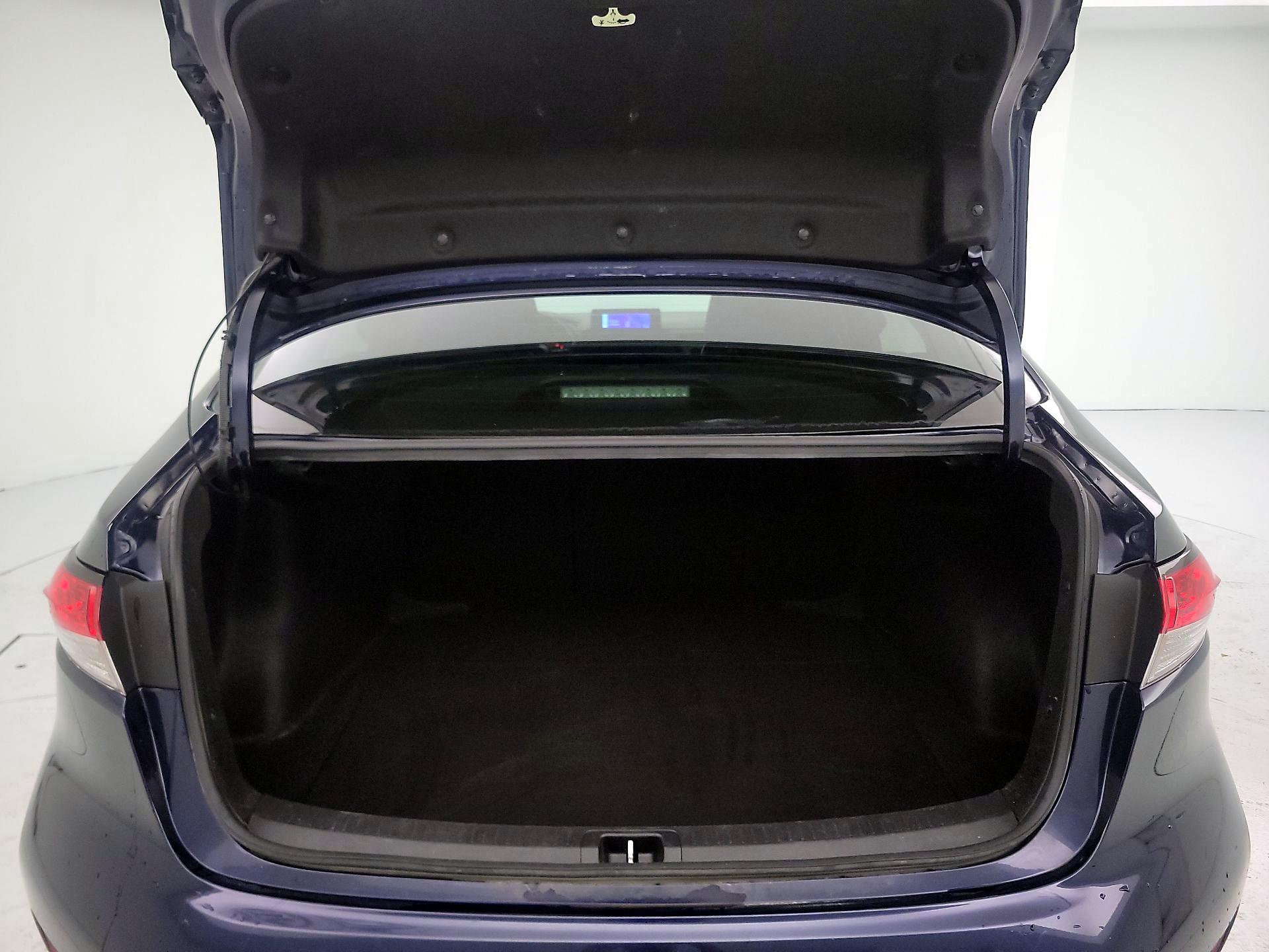 Thumbnail: 2023 Toyota Corolla - 20