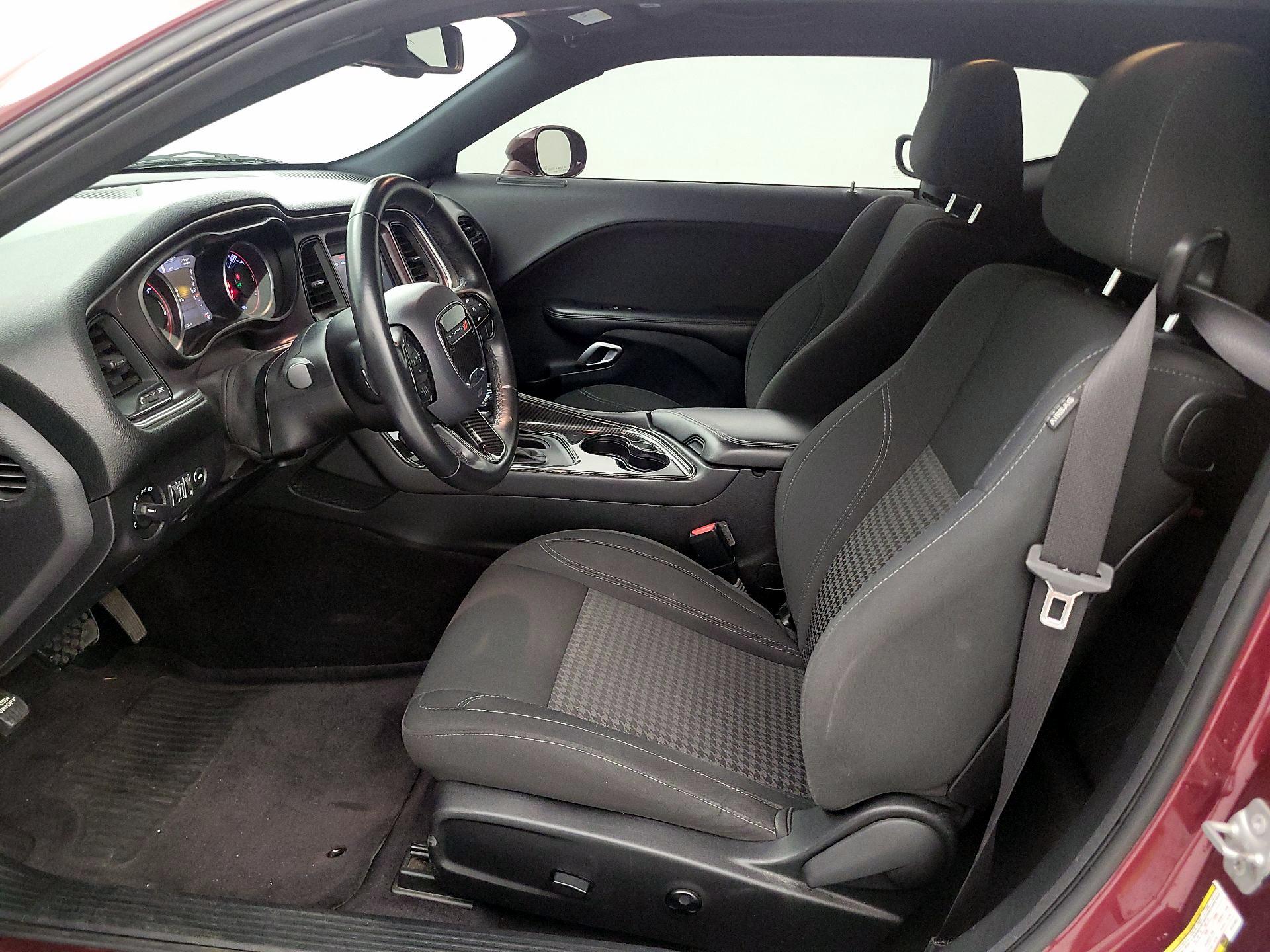 Thumbnail: 2018 Dodge Challenger - 11