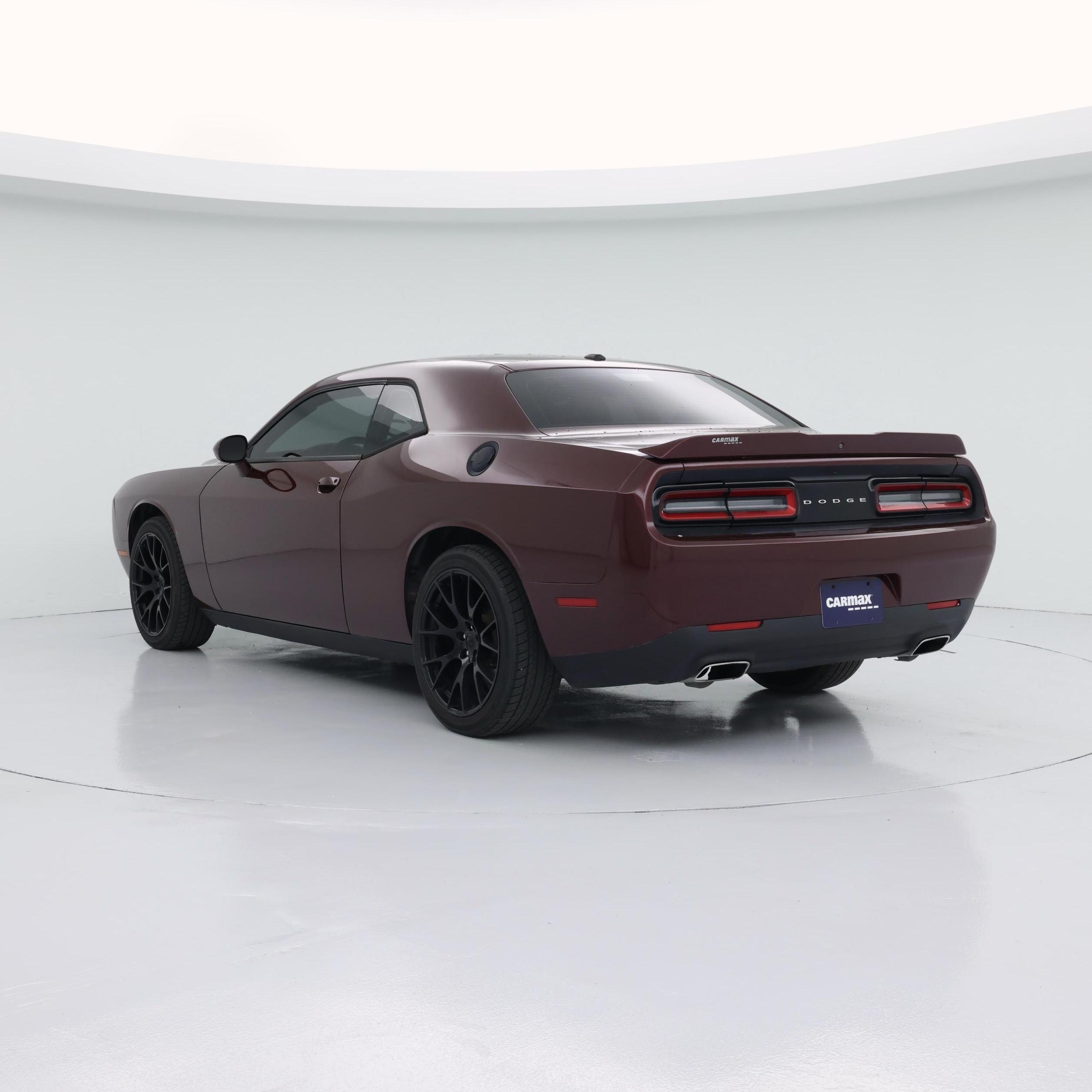 Thumbnail: 2018 Dodge Challenger - 2