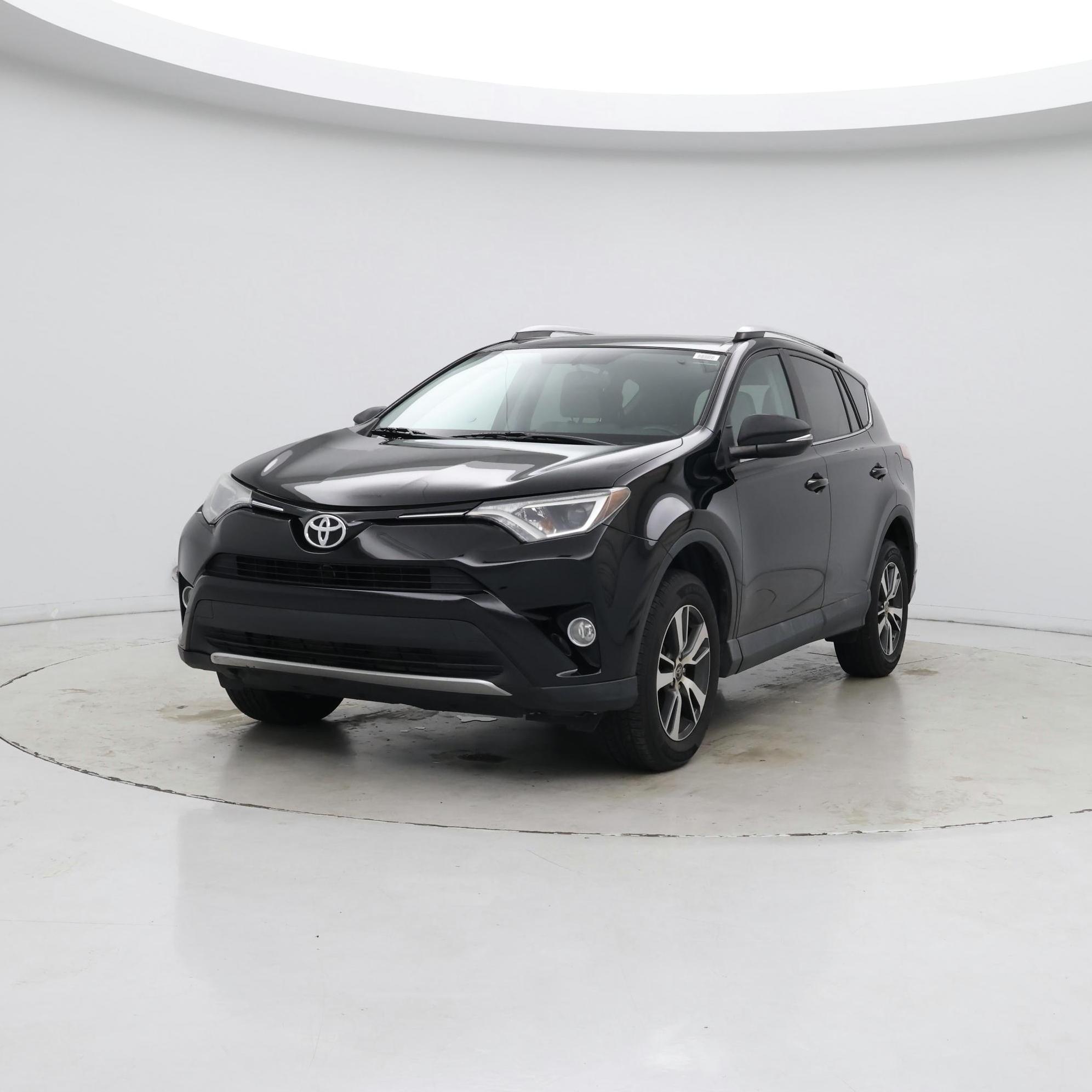 Thumbnail: 2016 Toyota RAV4 - 4