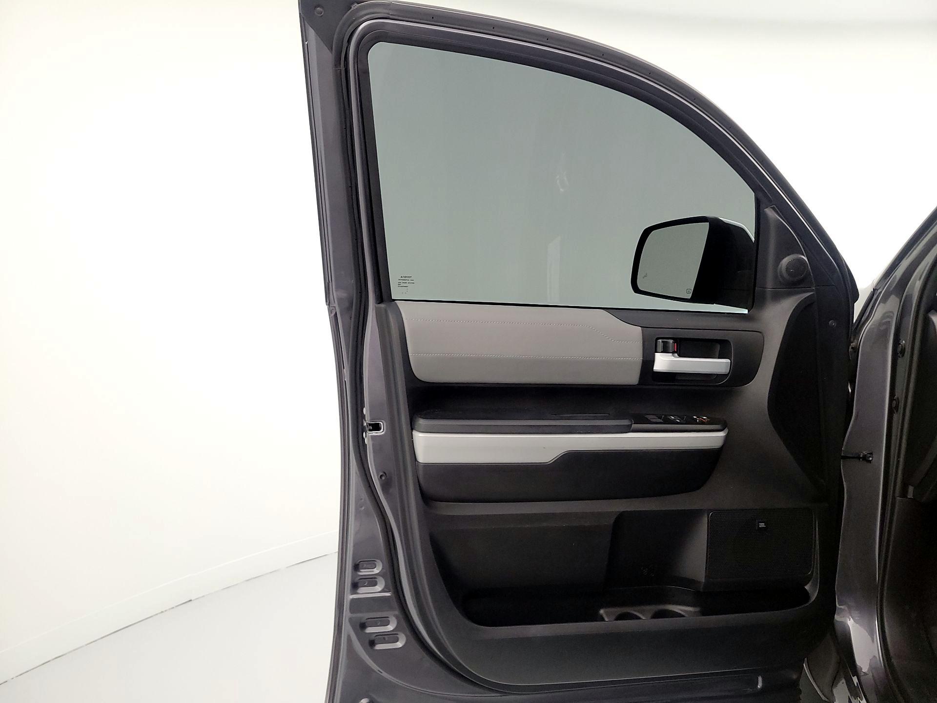 Thumbnail: 2021 Toyota Tundra - 12