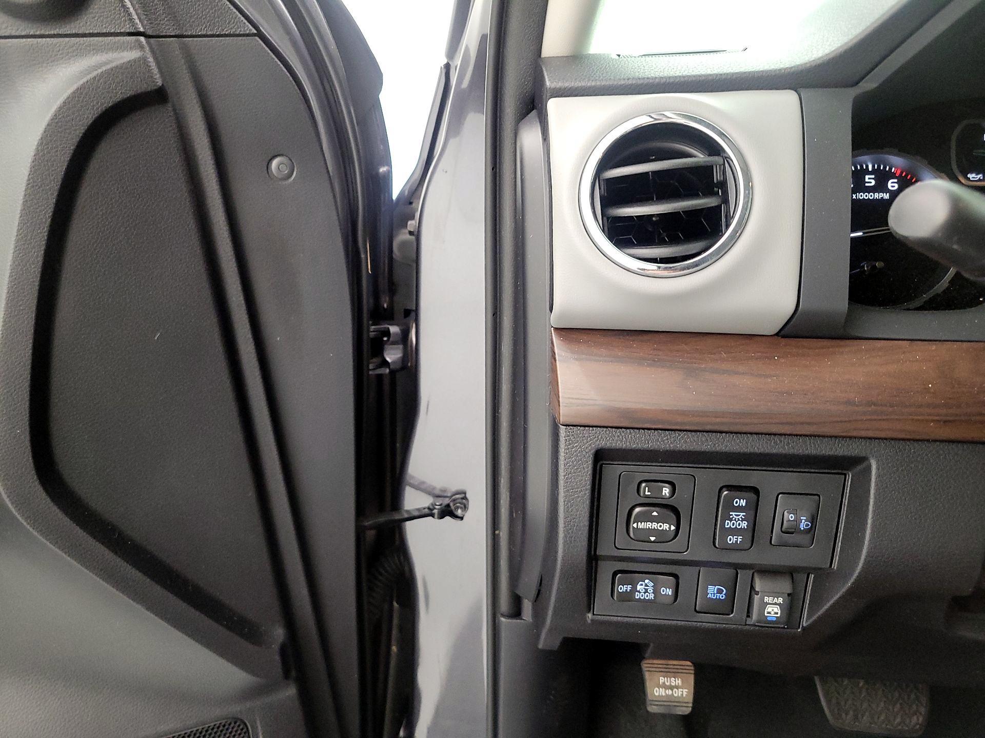 Thumbnail: 2021 Toyota Tundra - 13