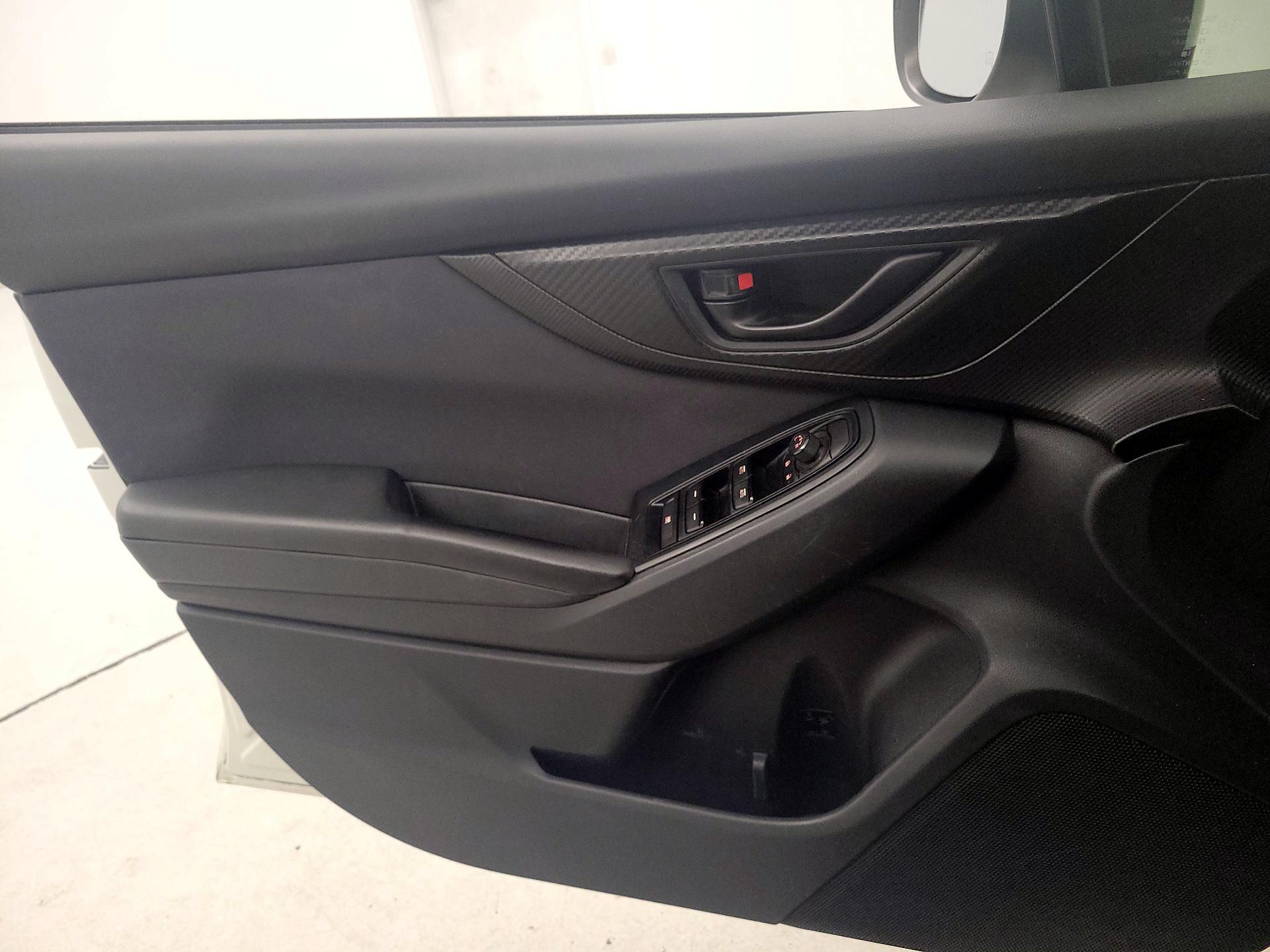 Thumbnail: 2019 Subaru Crosstrek - 12