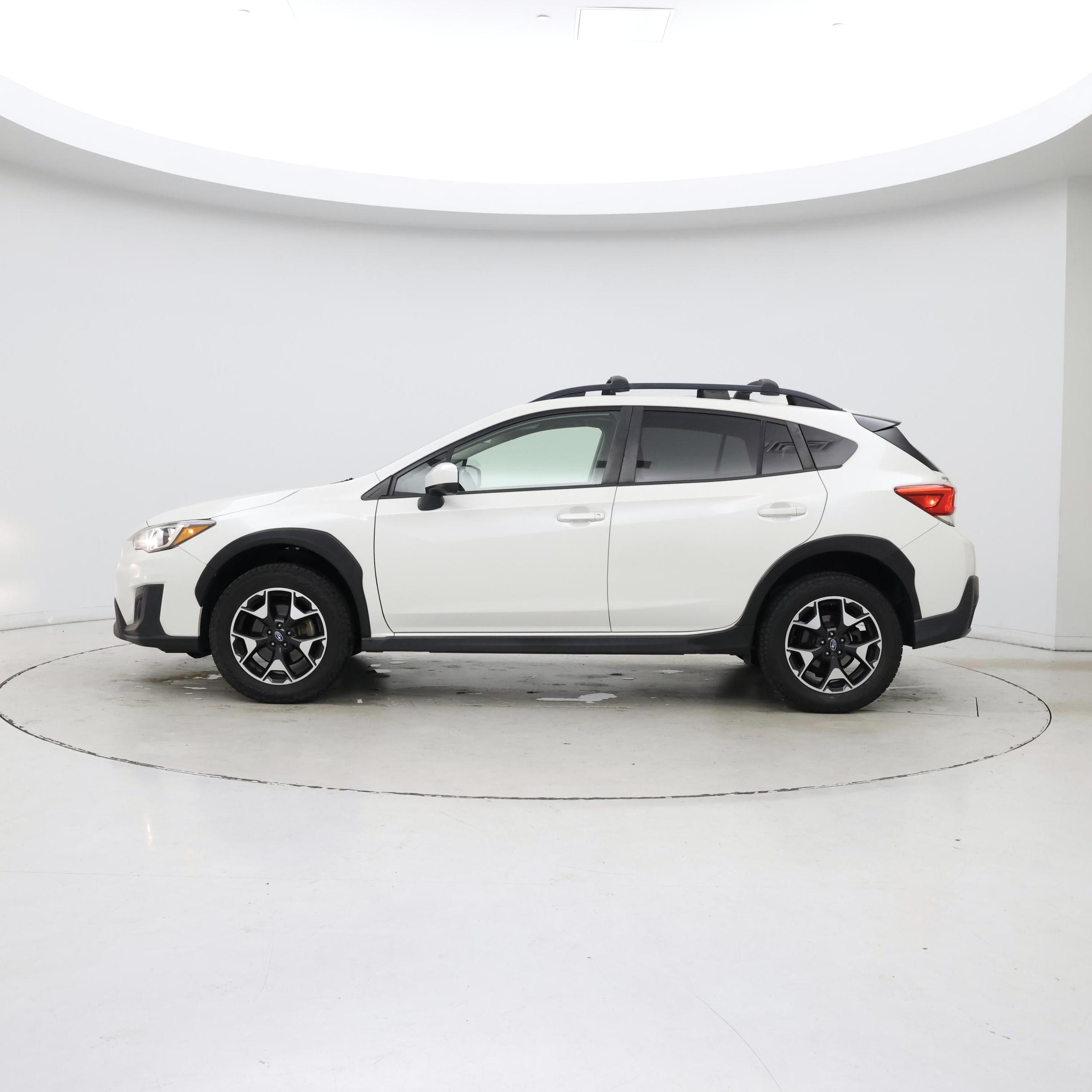 Thumbnail: 2019 Subaru Crosstrek - 3