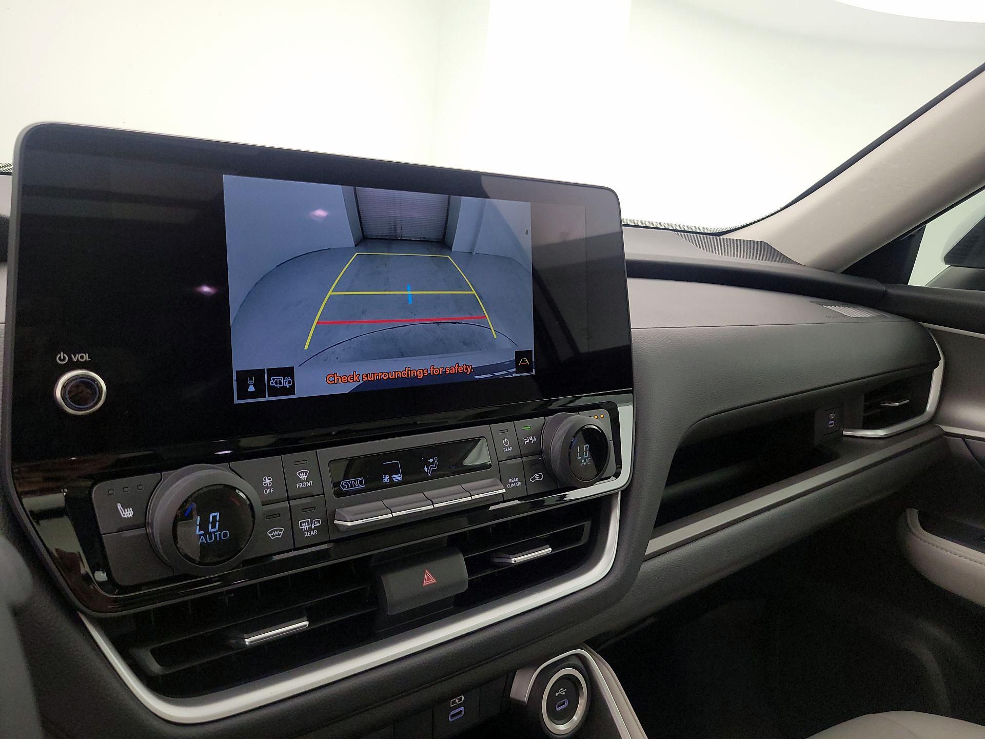 Thumbnail: 2025 Toyota Highlander - 14