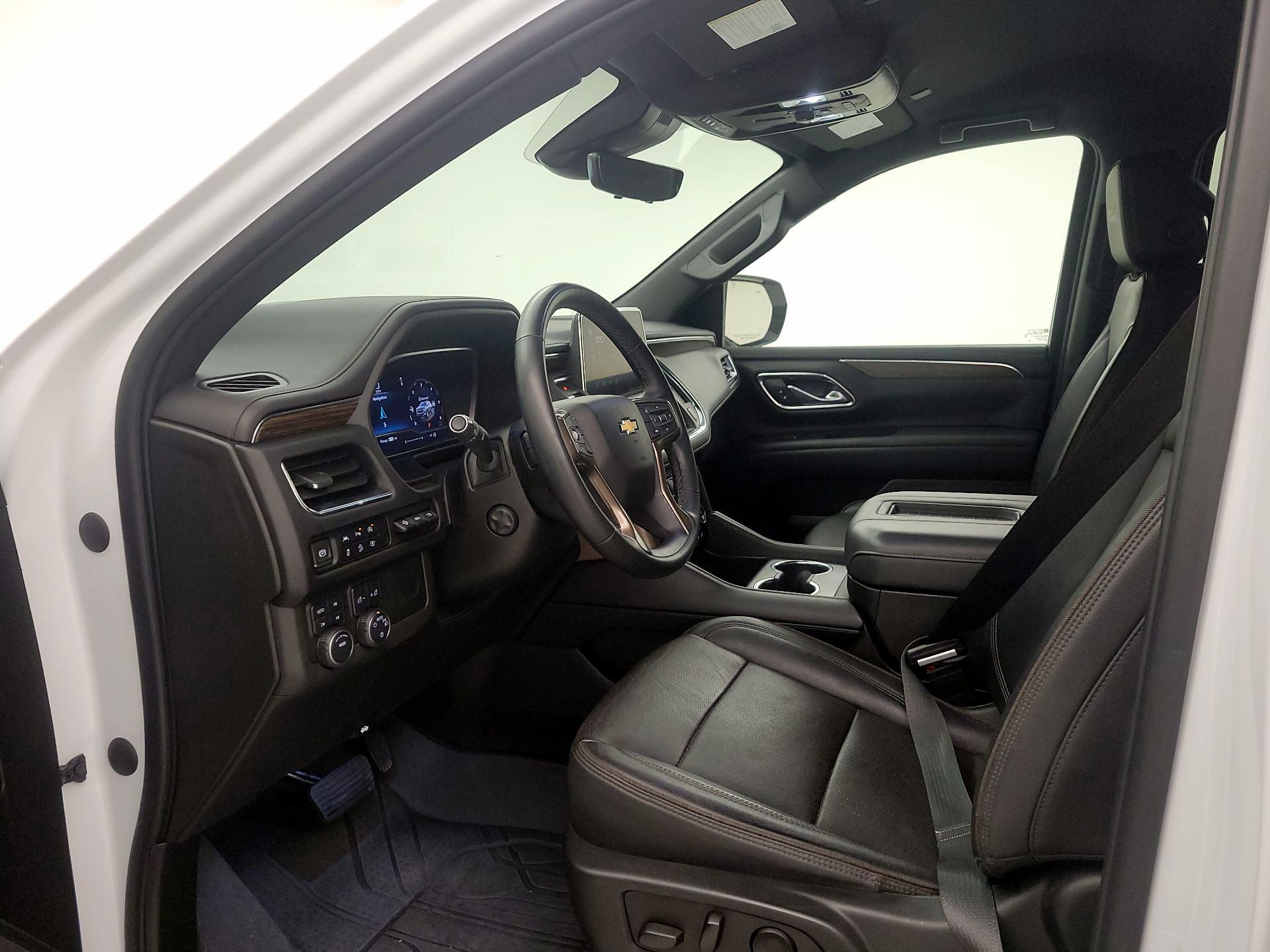 Thumbnail: 2023 Chevrolet Suburban - 11