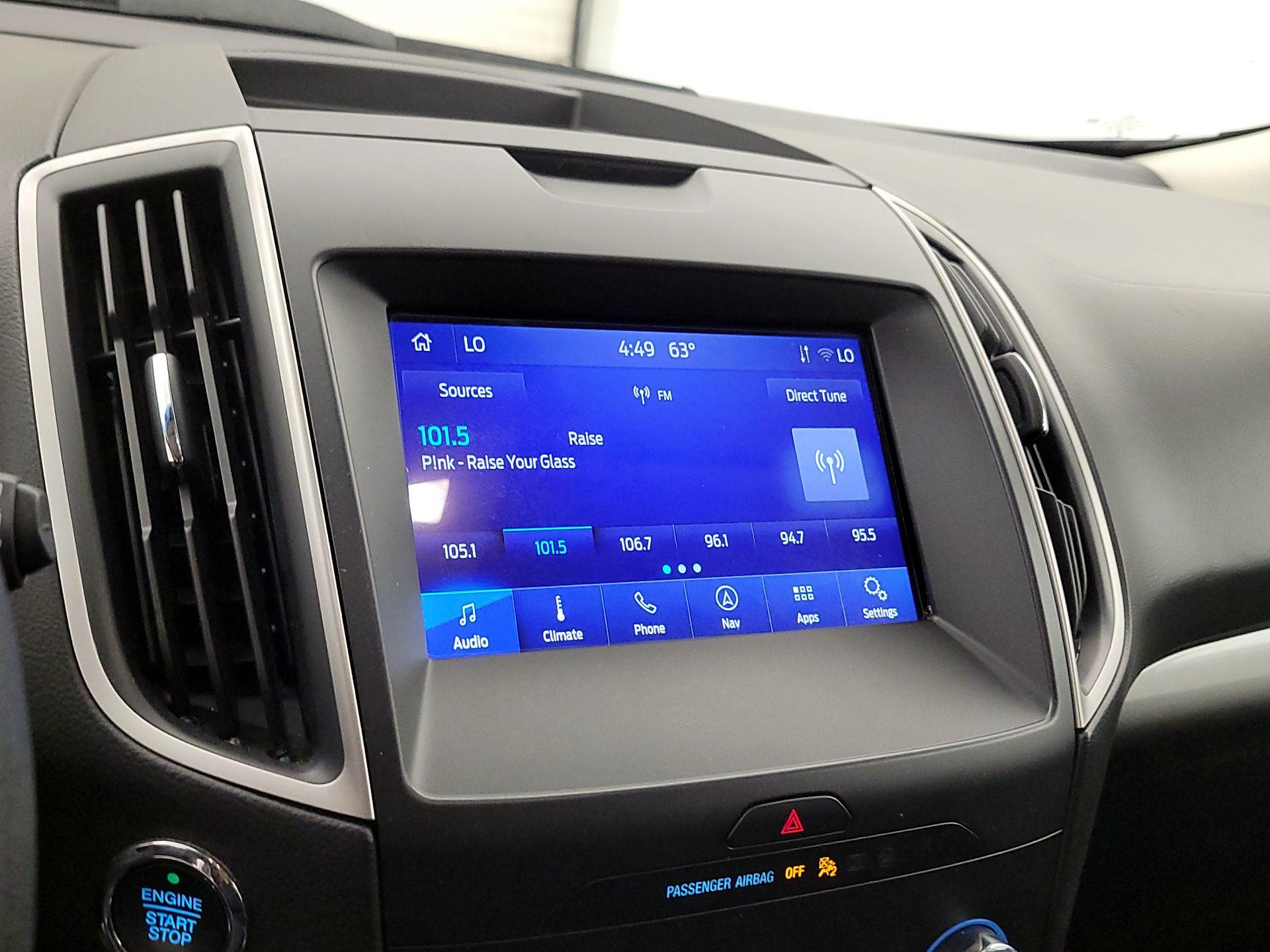 Thumbnail: 2020 Ford Edge - 15