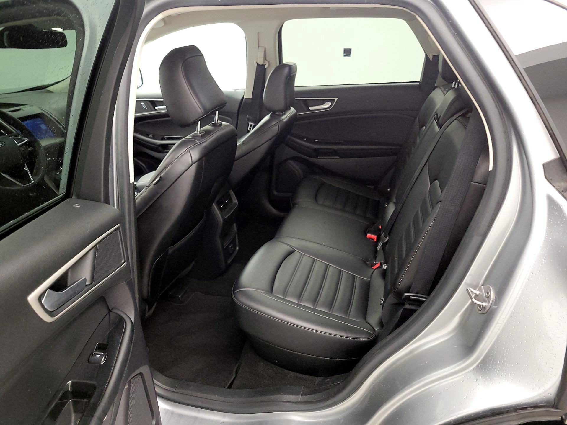 Thumbnail: 2020 Ford Edge - 19