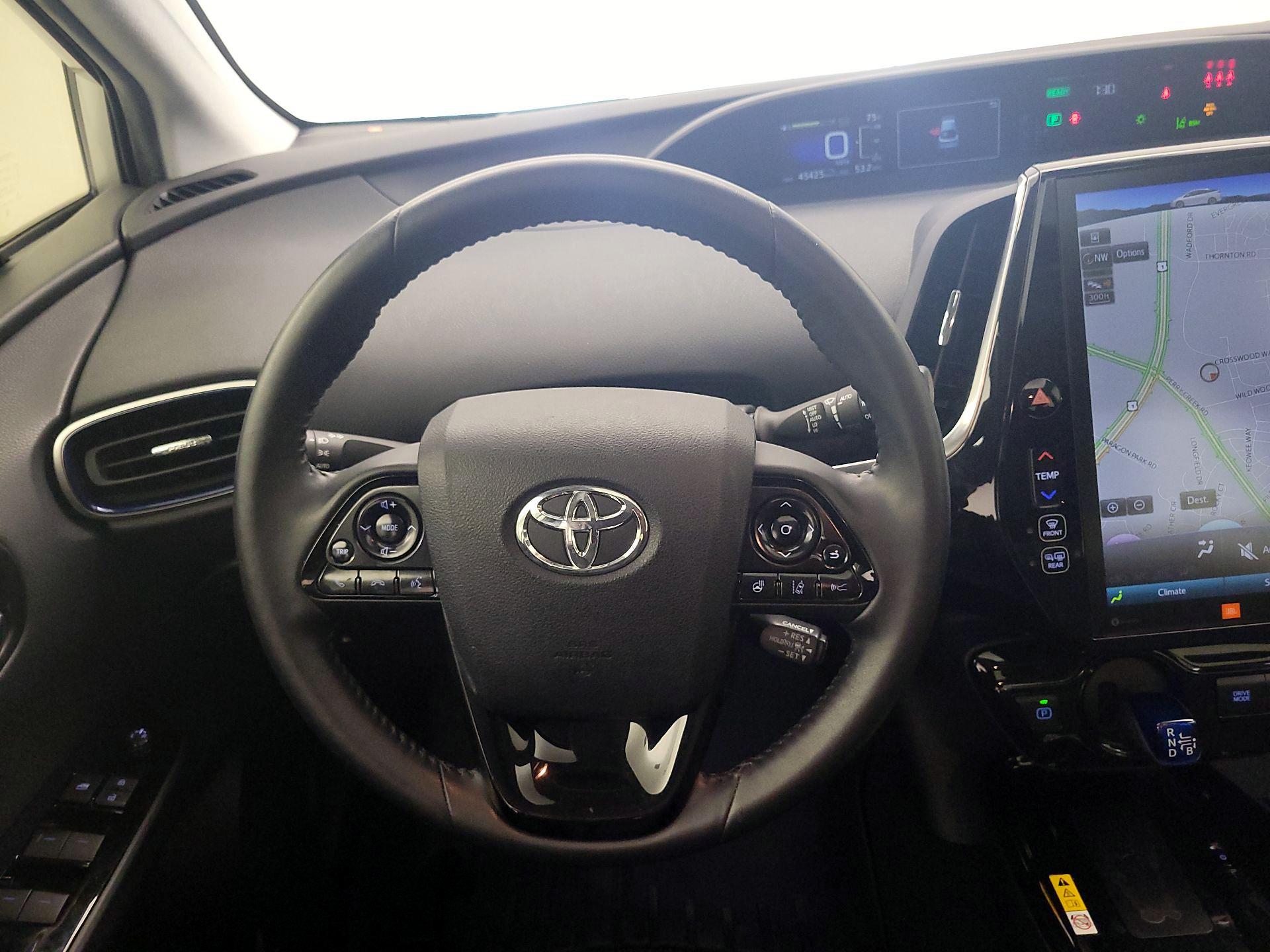 Thumbnail: 2019 Toyota Prius - 10