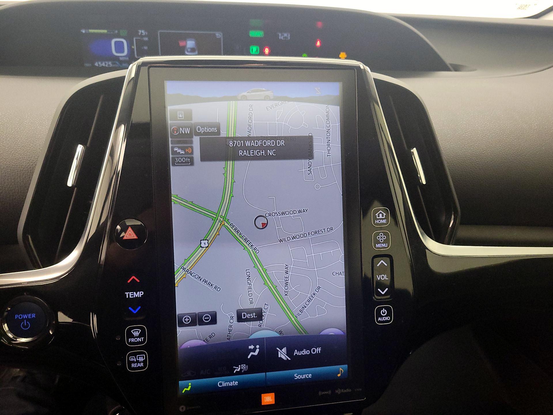 Thumbnail: 2019 Toyota Prius - 14