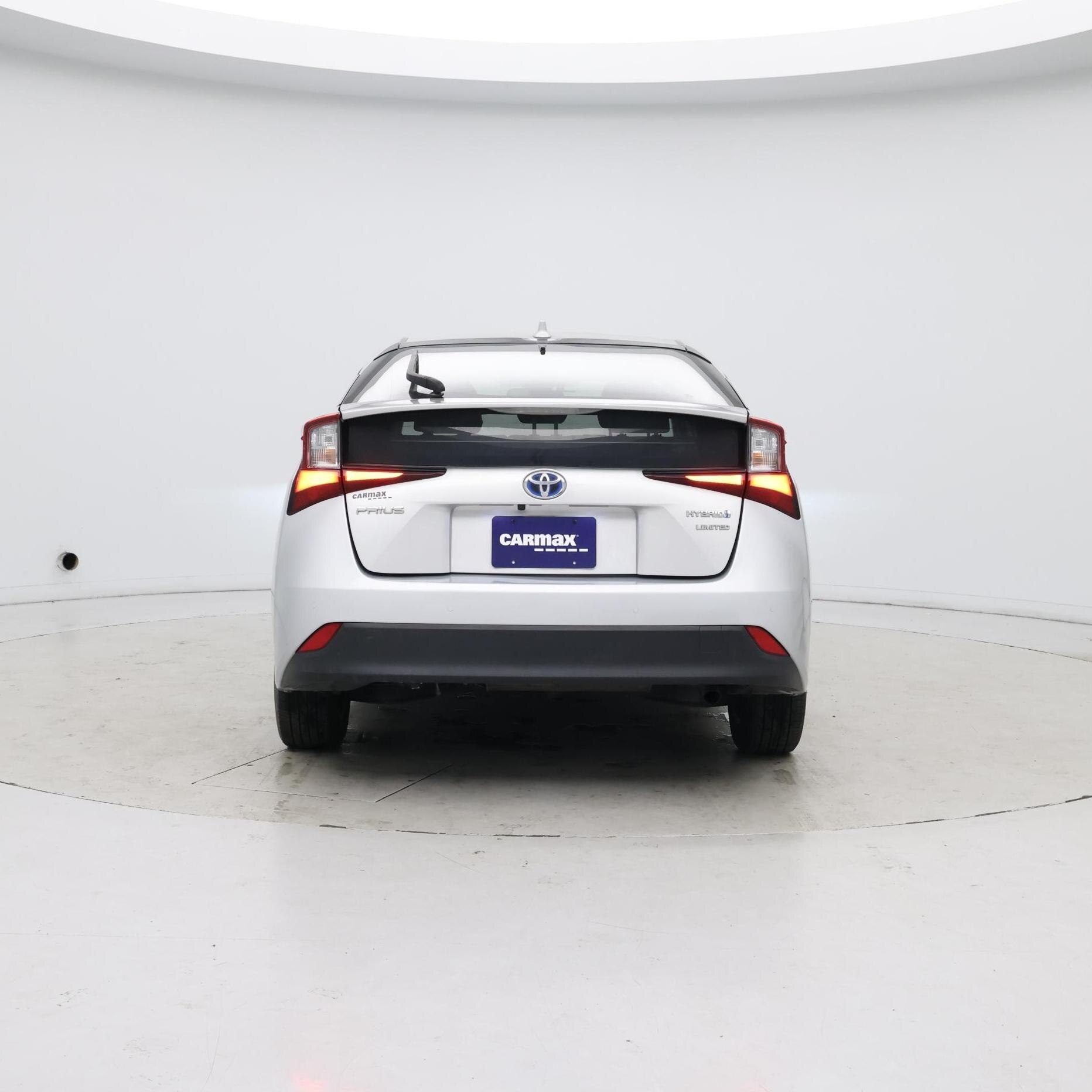 Thumbnail: 2019 Toyota Prius - 6