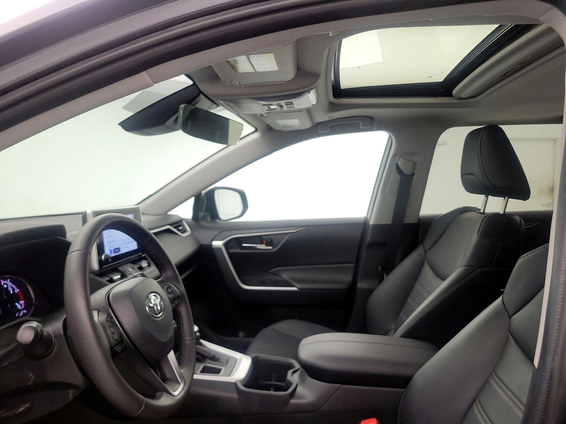 Thumbnail: 2024 Toyota RAV4 - 19