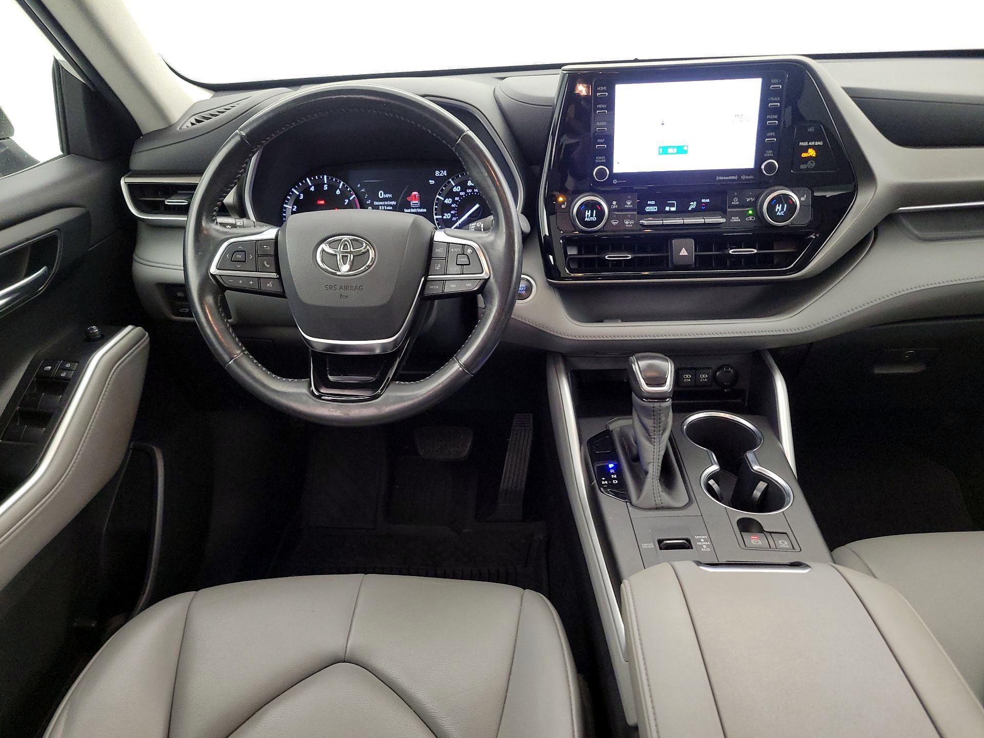 Thumbnail: 2020 Toyota Highlander - 10