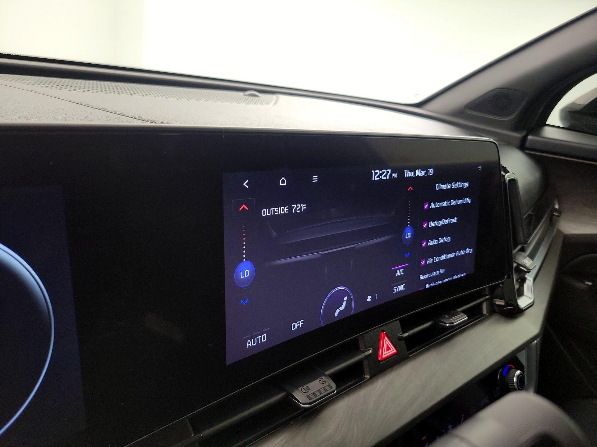 Thumbnail: 2024 Kia Sportage - 17