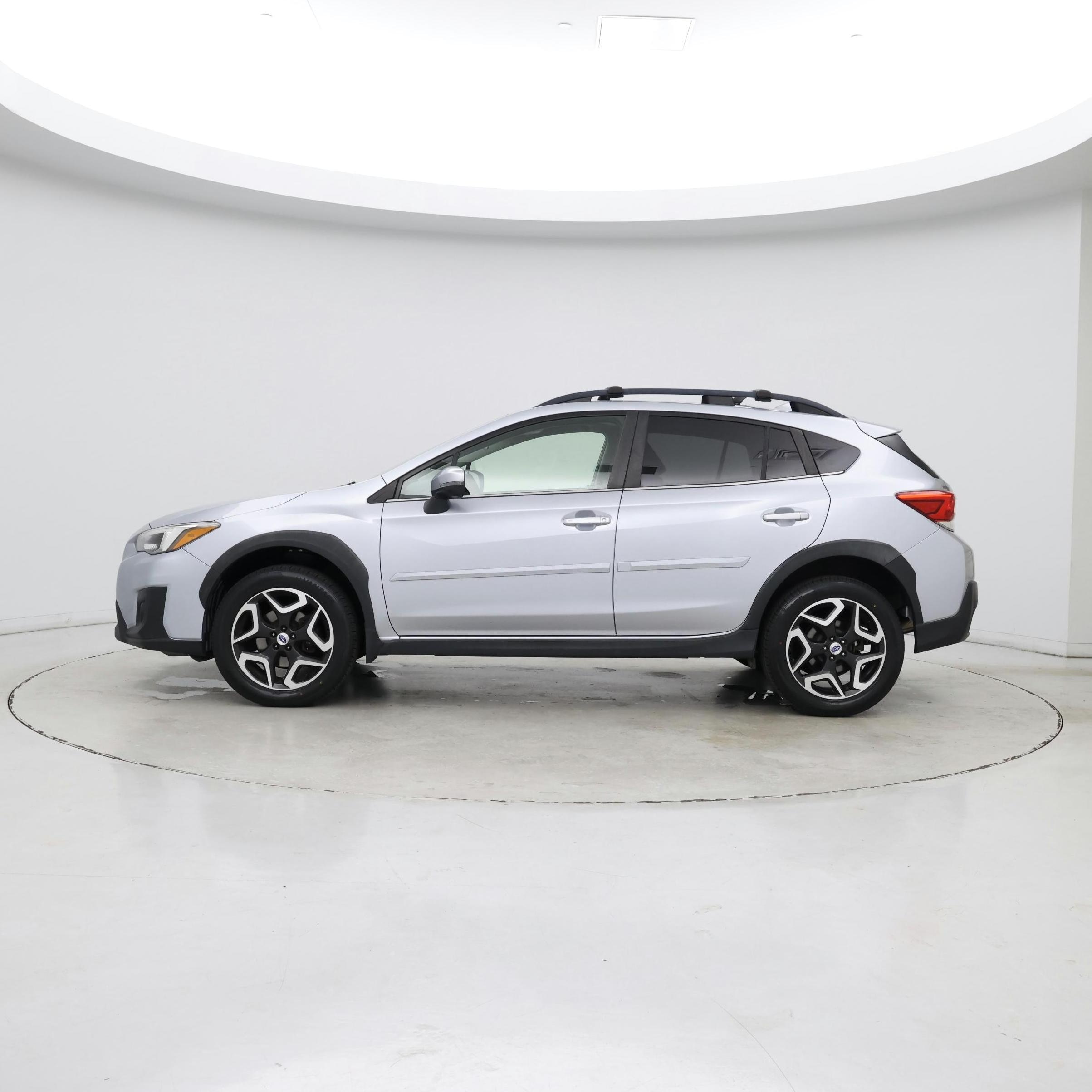 Thumbnail: 2018 Subaru Crosstrek - 3