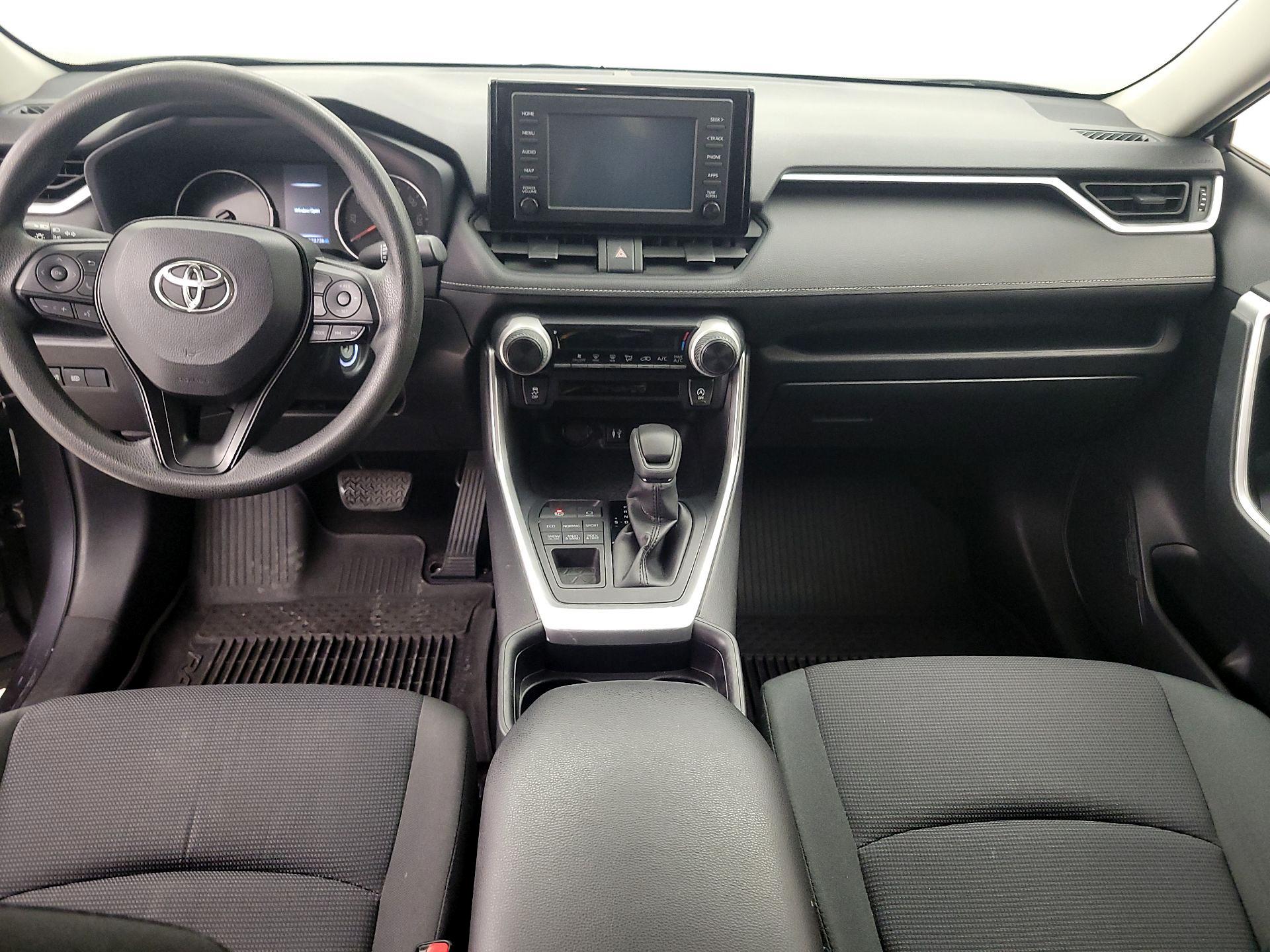 Thumbnail: 2019 Toyota RAV4 - 9