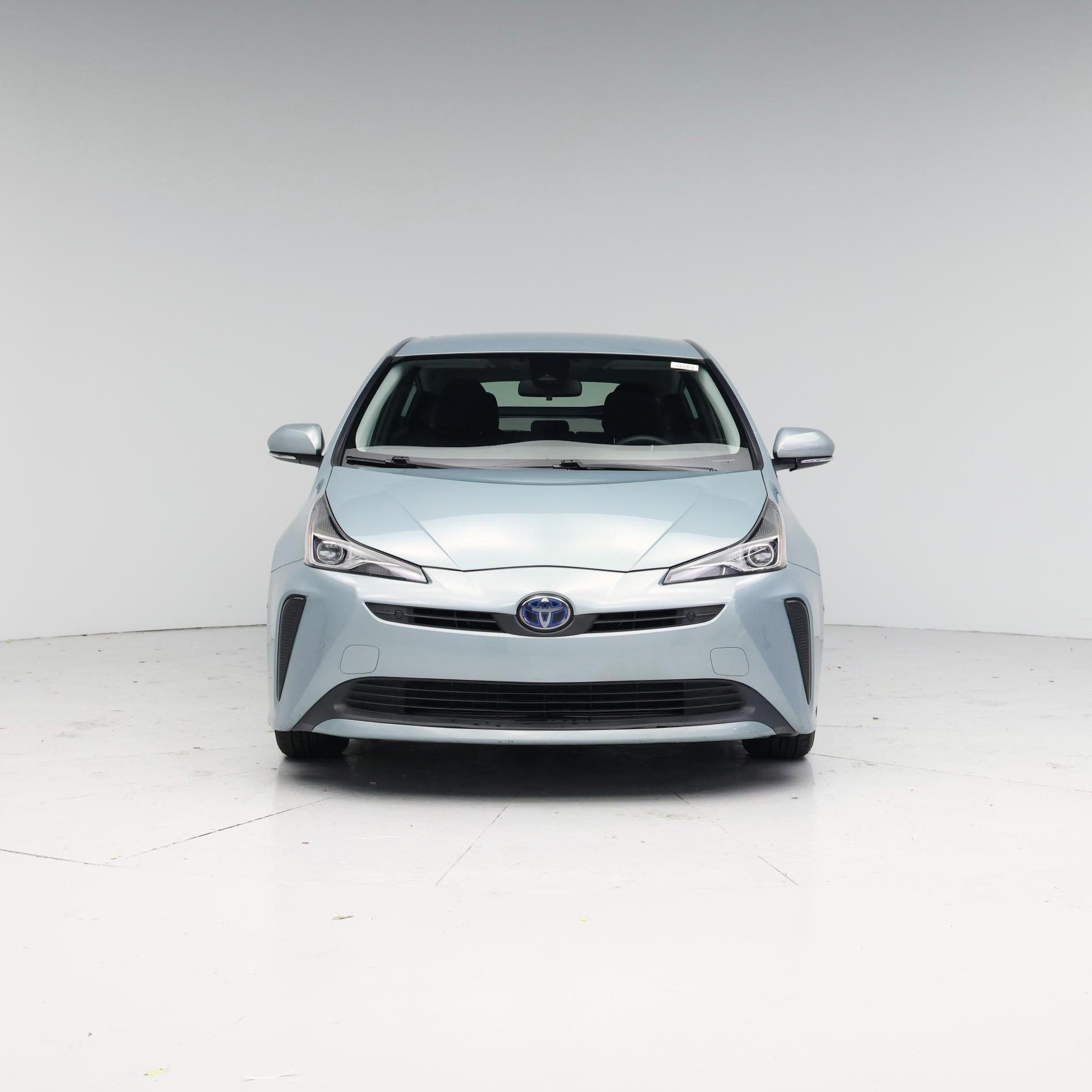 Thumbnail: 2019 Toyota Prius - 5