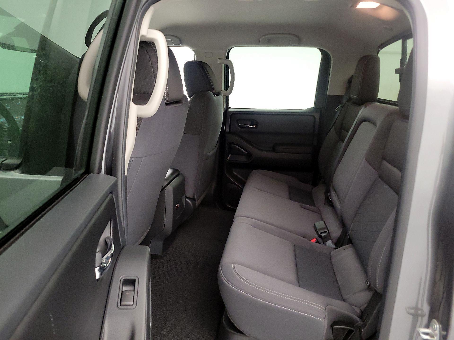 Thumbnail: 2025 Nissan Frontier - 19