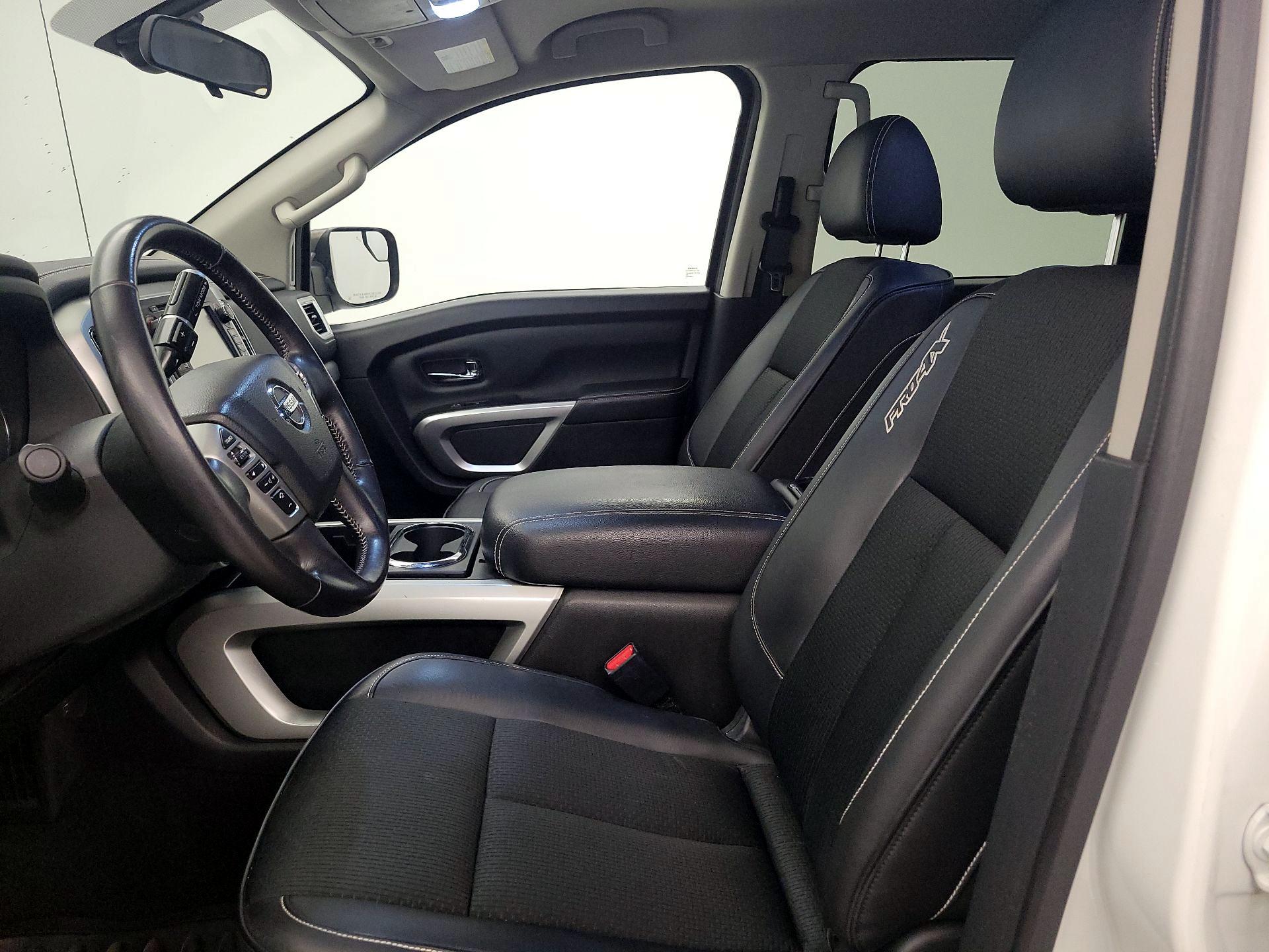 Thumbnail: 2018 Nissan Titan - 11