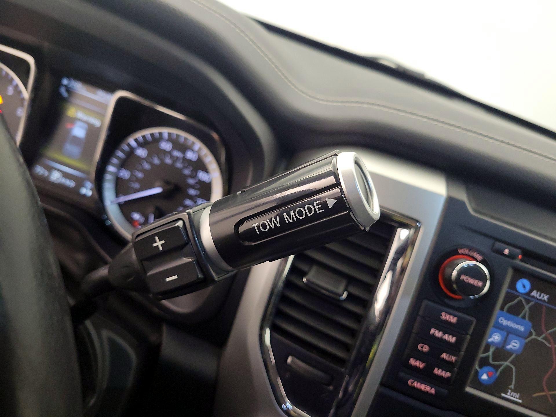 Thumbnail: 2018 Nissan Titan - 17