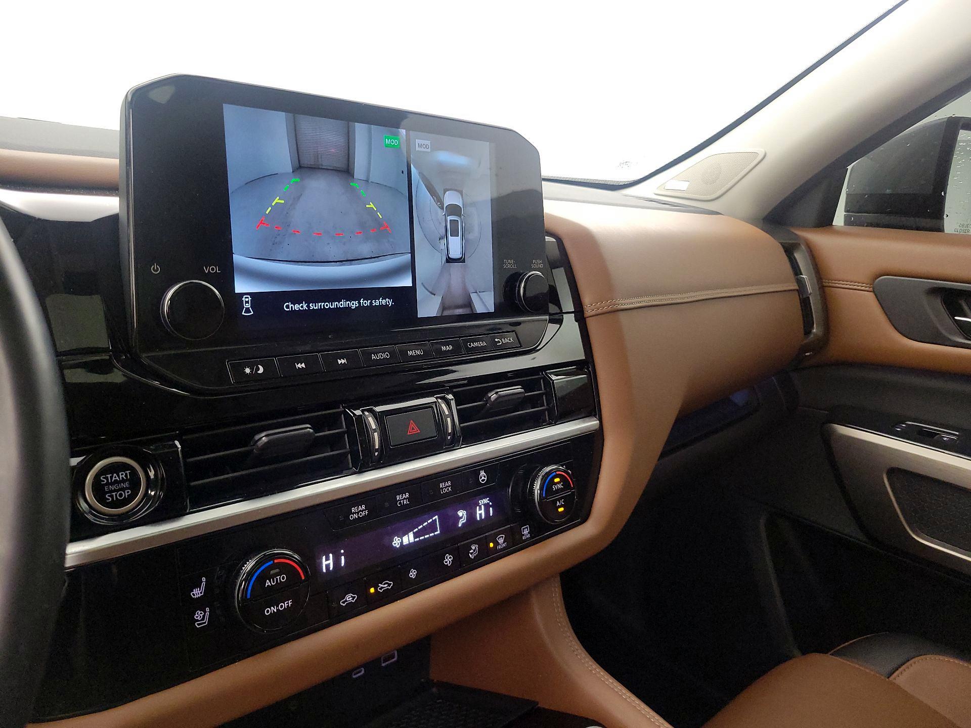 Thumbnail: 2022 Nissan Pathfinder - 15