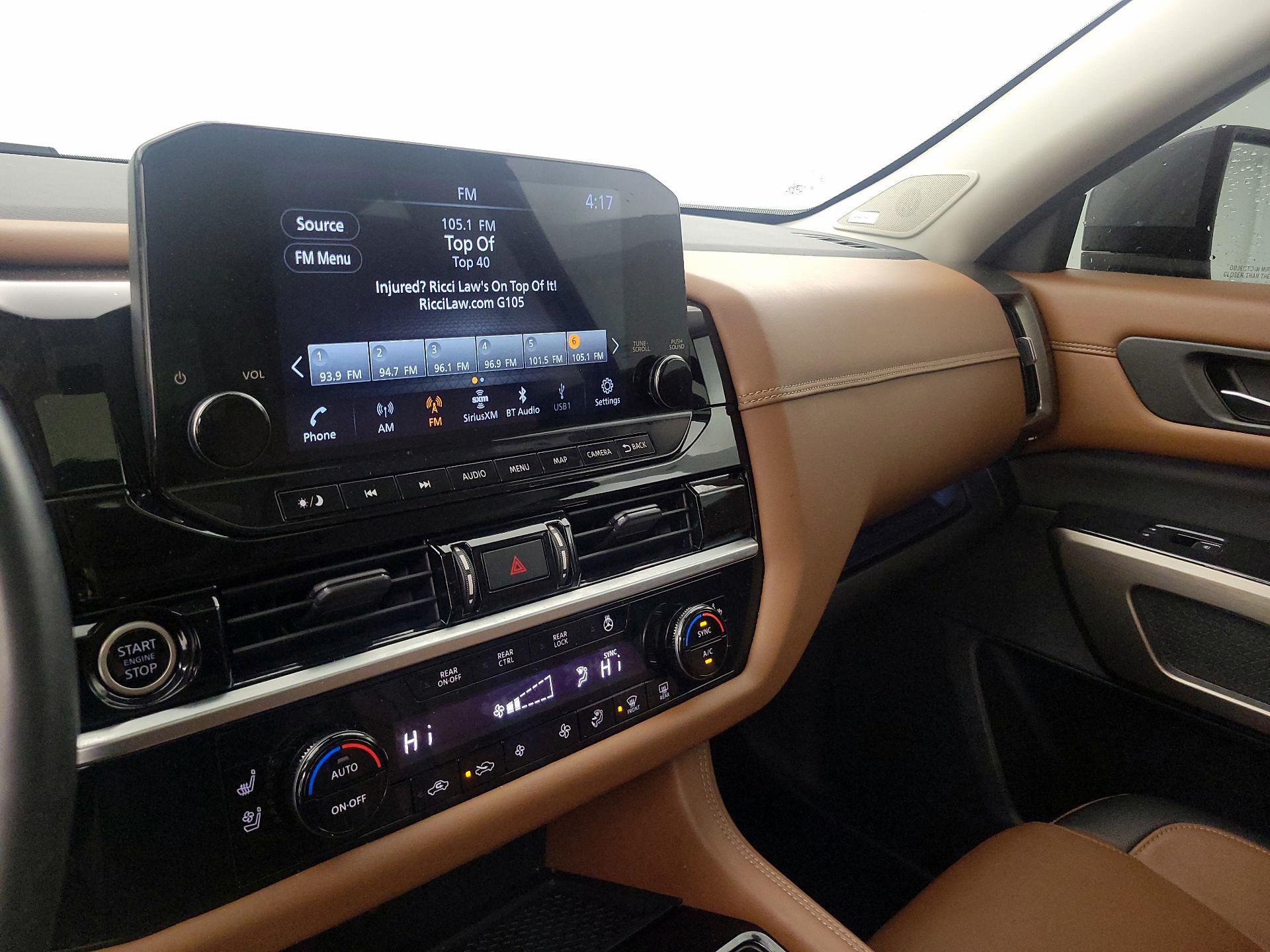 Thumbnail: 2022 Nissan Pathfinder - 16