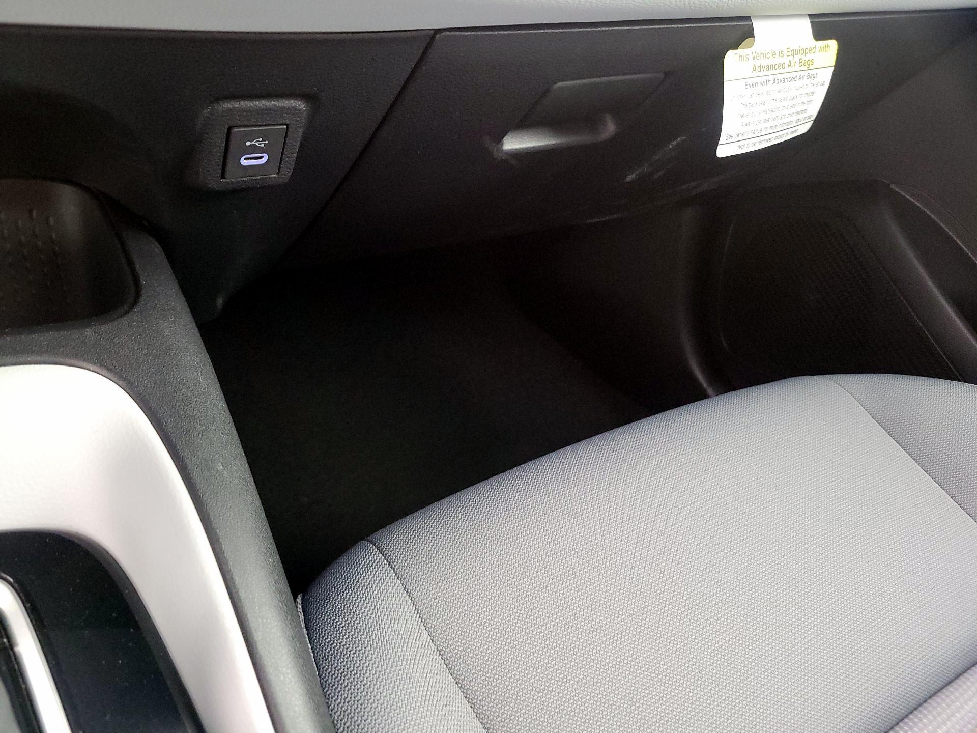 Thumbnail: 2024 Toyota Corolla - 18