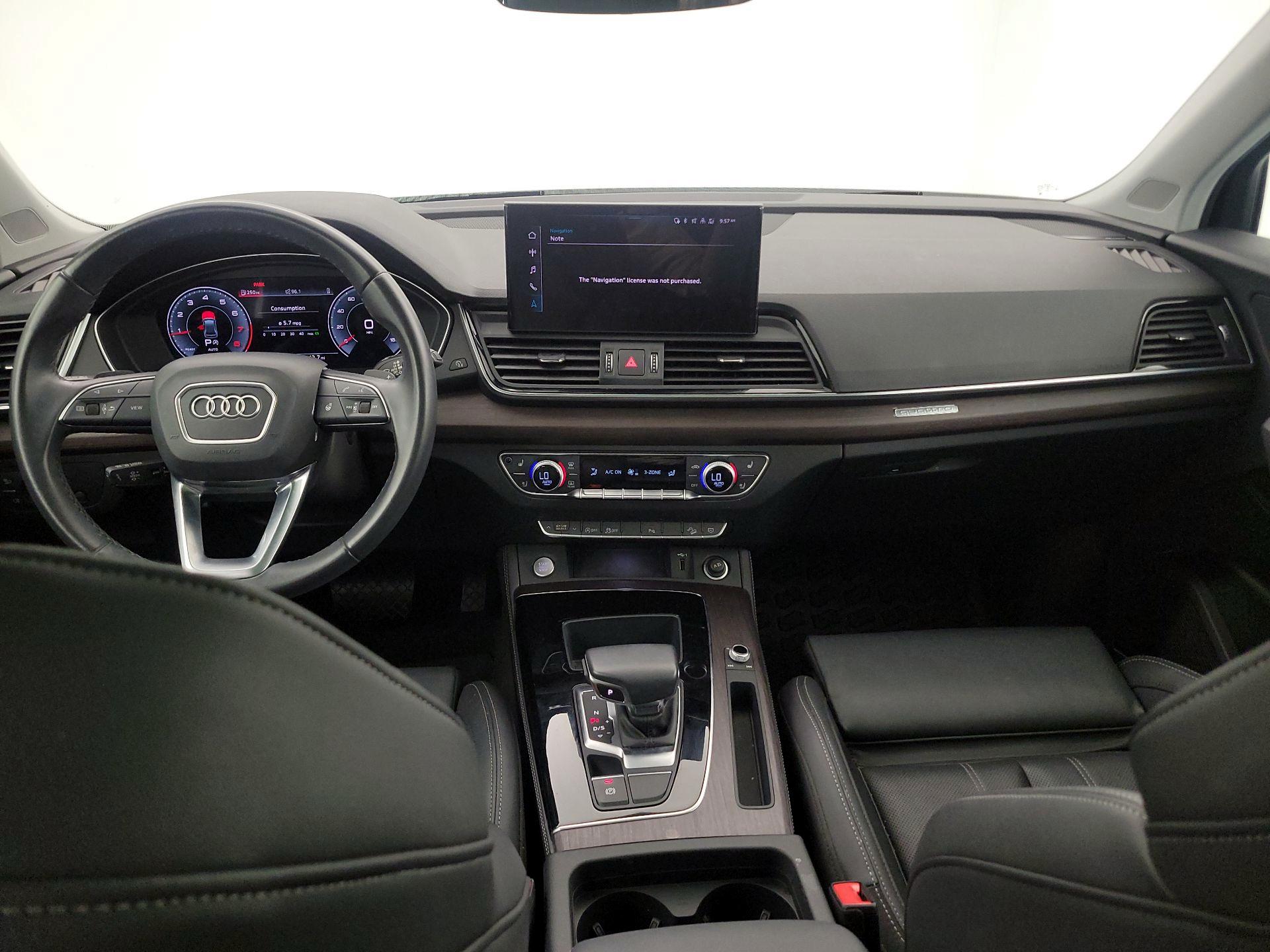 Thumbnail: 2023 Audi Q5 - 9