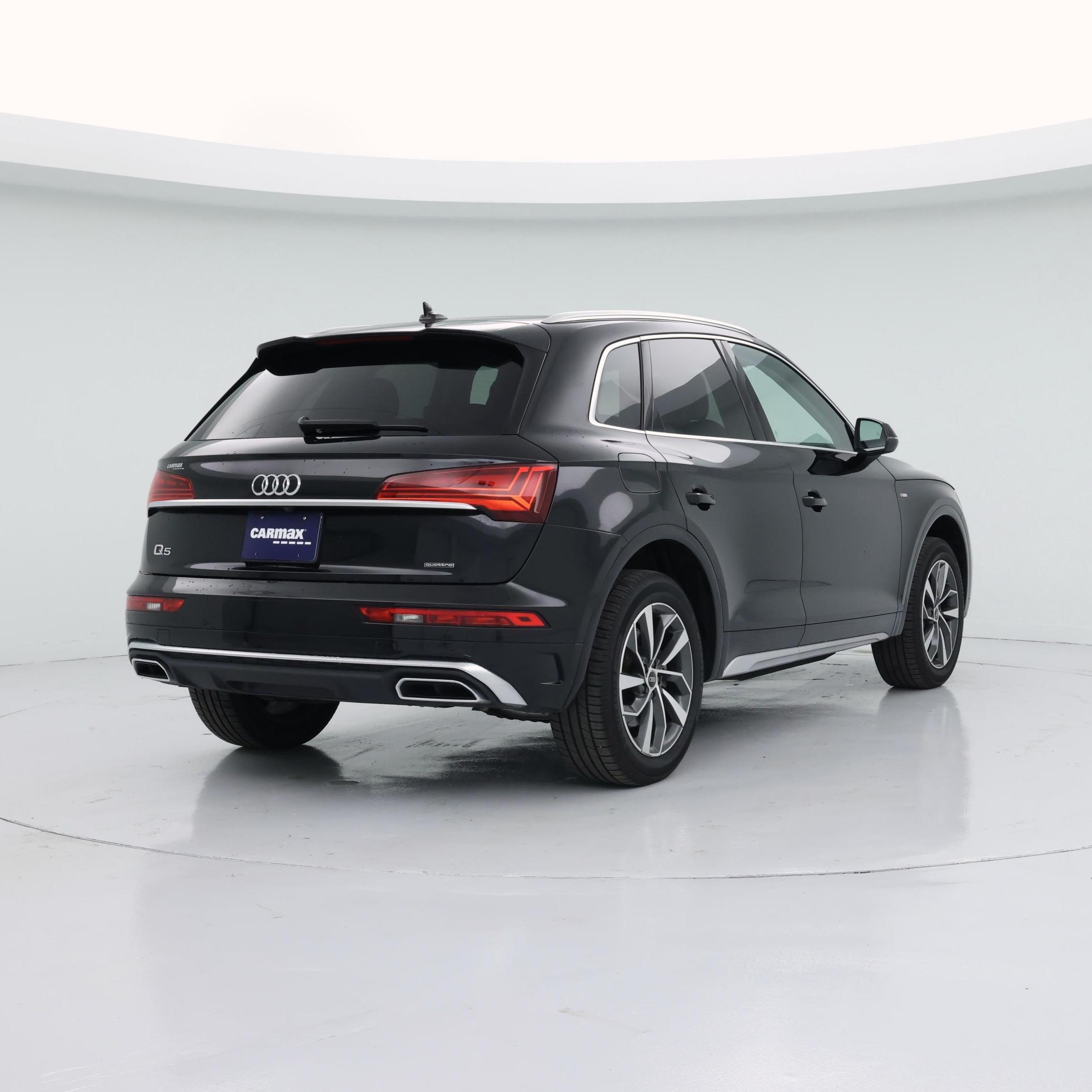 Thumbnail: 2023 Audi Q5 - 8