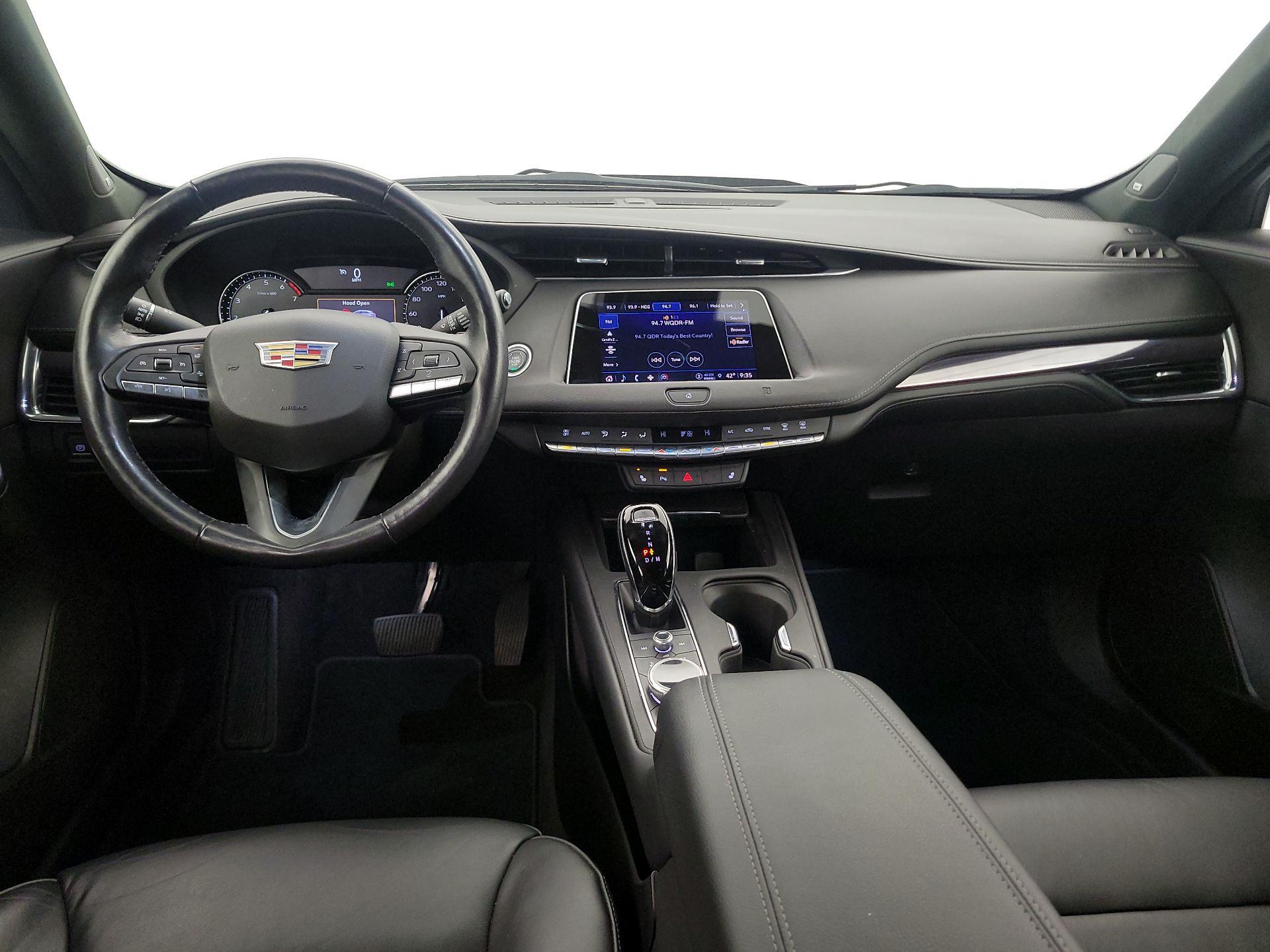 Thumbnail: 2021 Cadillac XT4 - 9