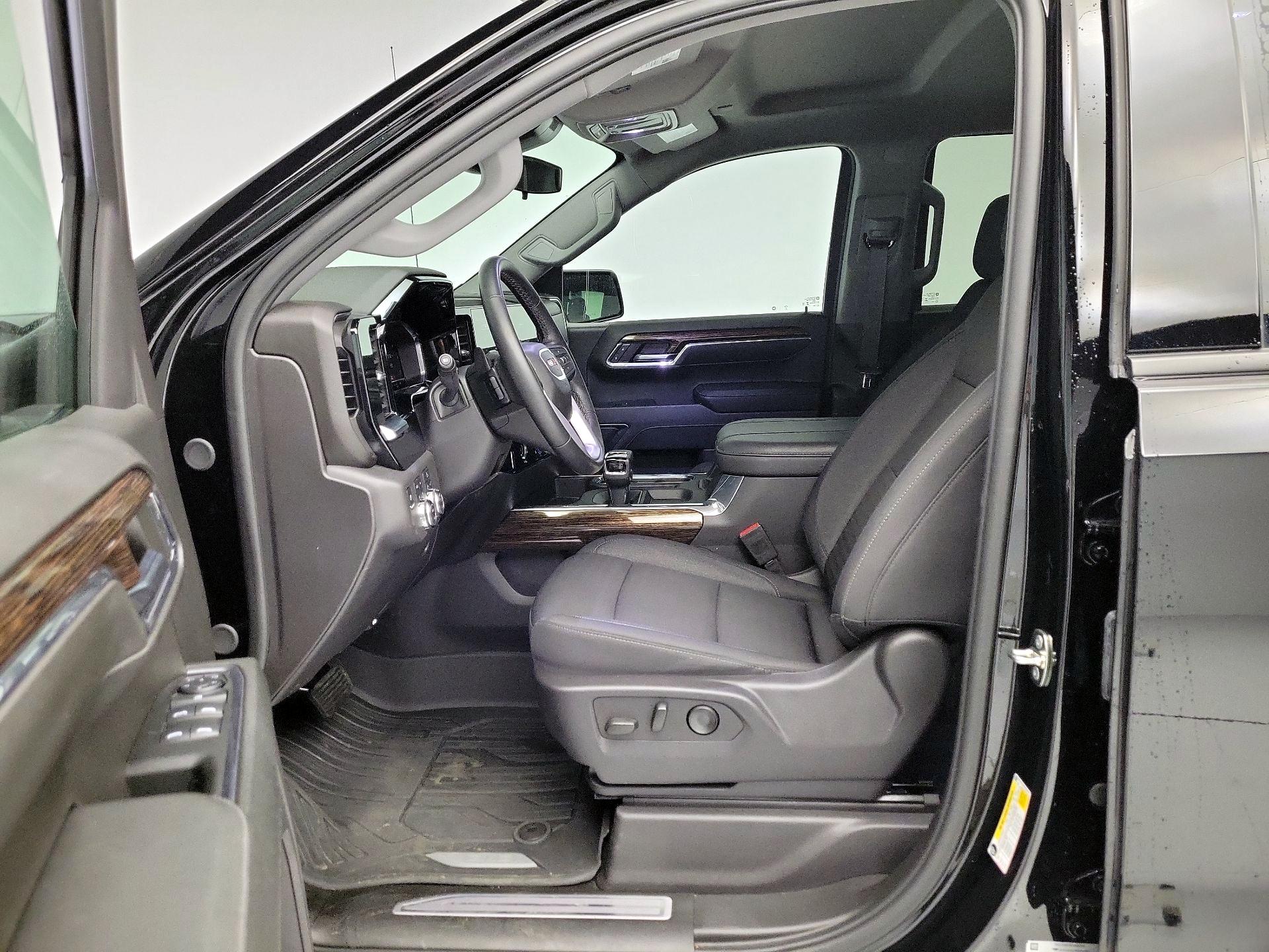 Thumbnail: 2024 GMC Sierra 1500 - 11