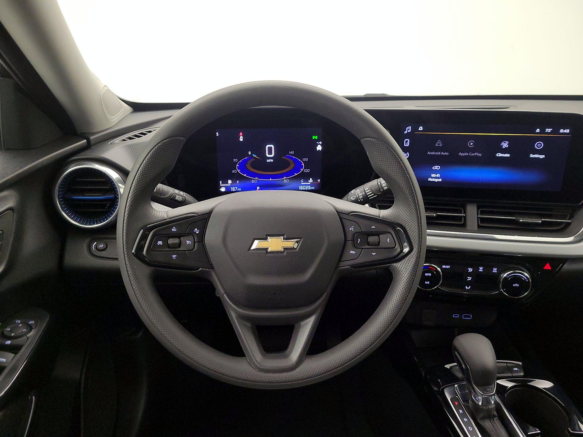 Thumbnail: 2025 Chevrolet Trax - 10