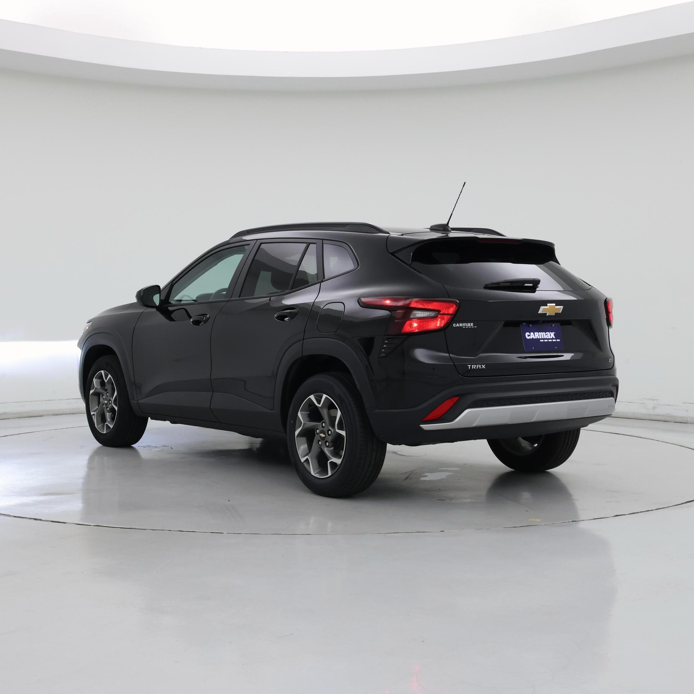 Thumbnail: 2025 Chevrolet Trax - 2