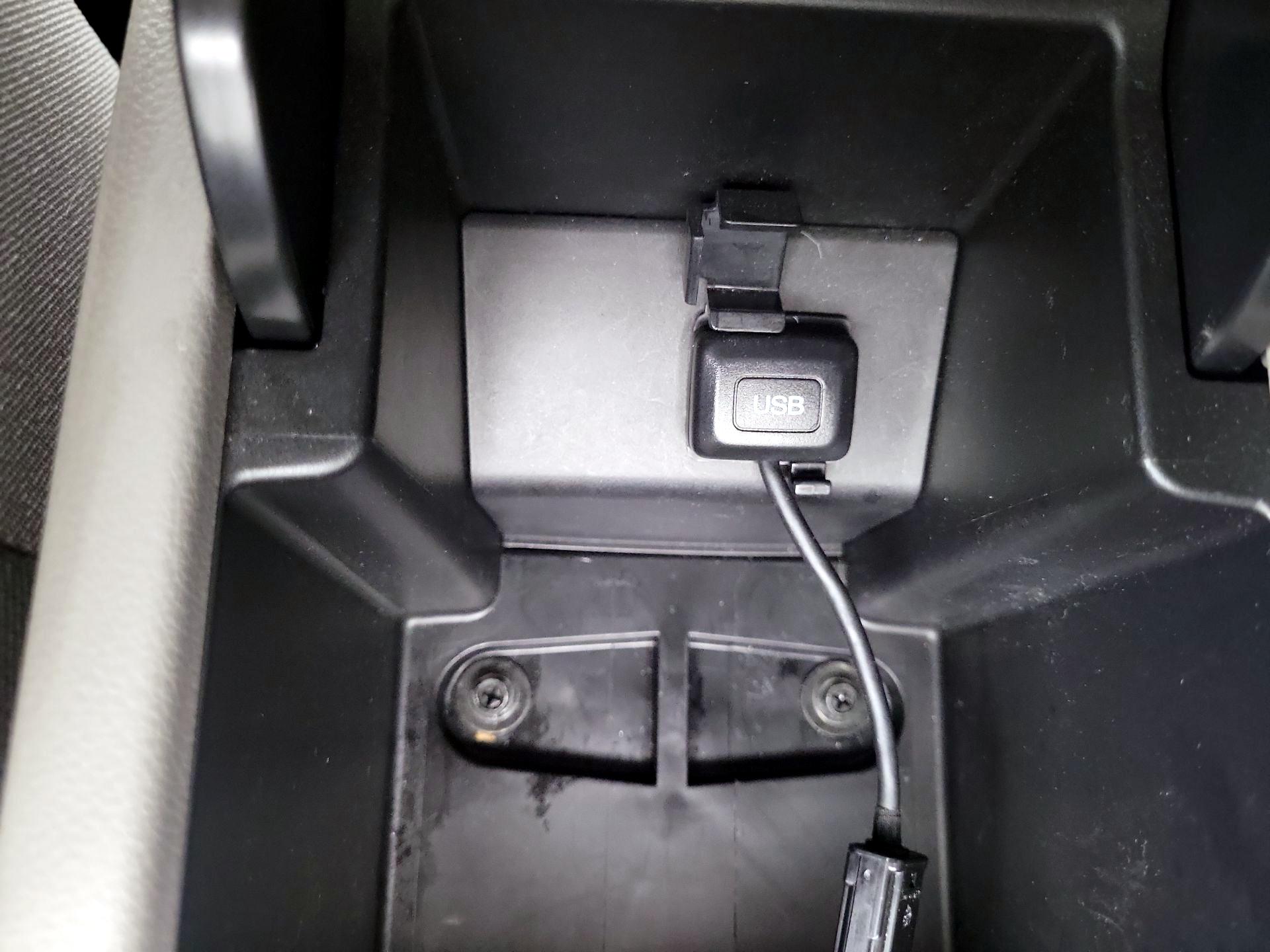 Thumbnail: 2014 Honda Civic - 18