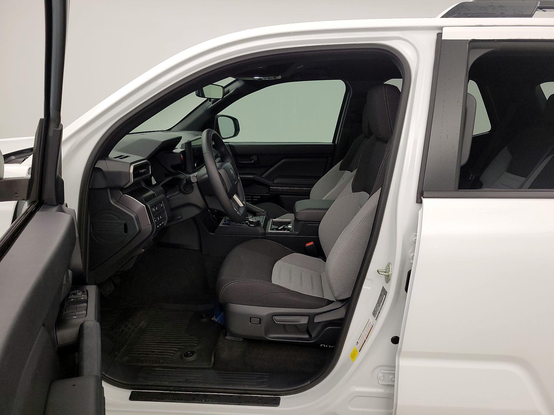 Thumbnail: 2025 Toyota 4Runner - 11